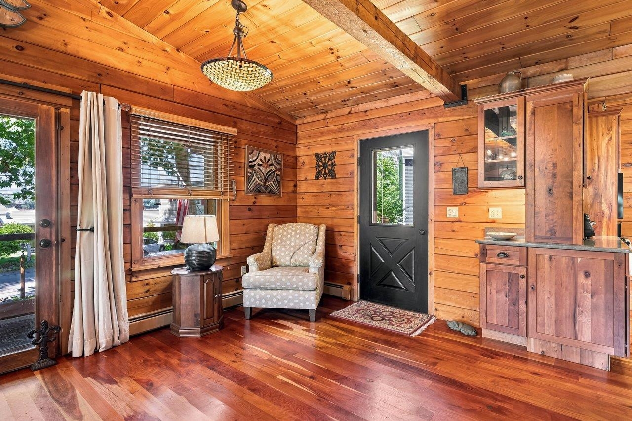 75 Rocky Point Rd, Barrington, NH 03825
