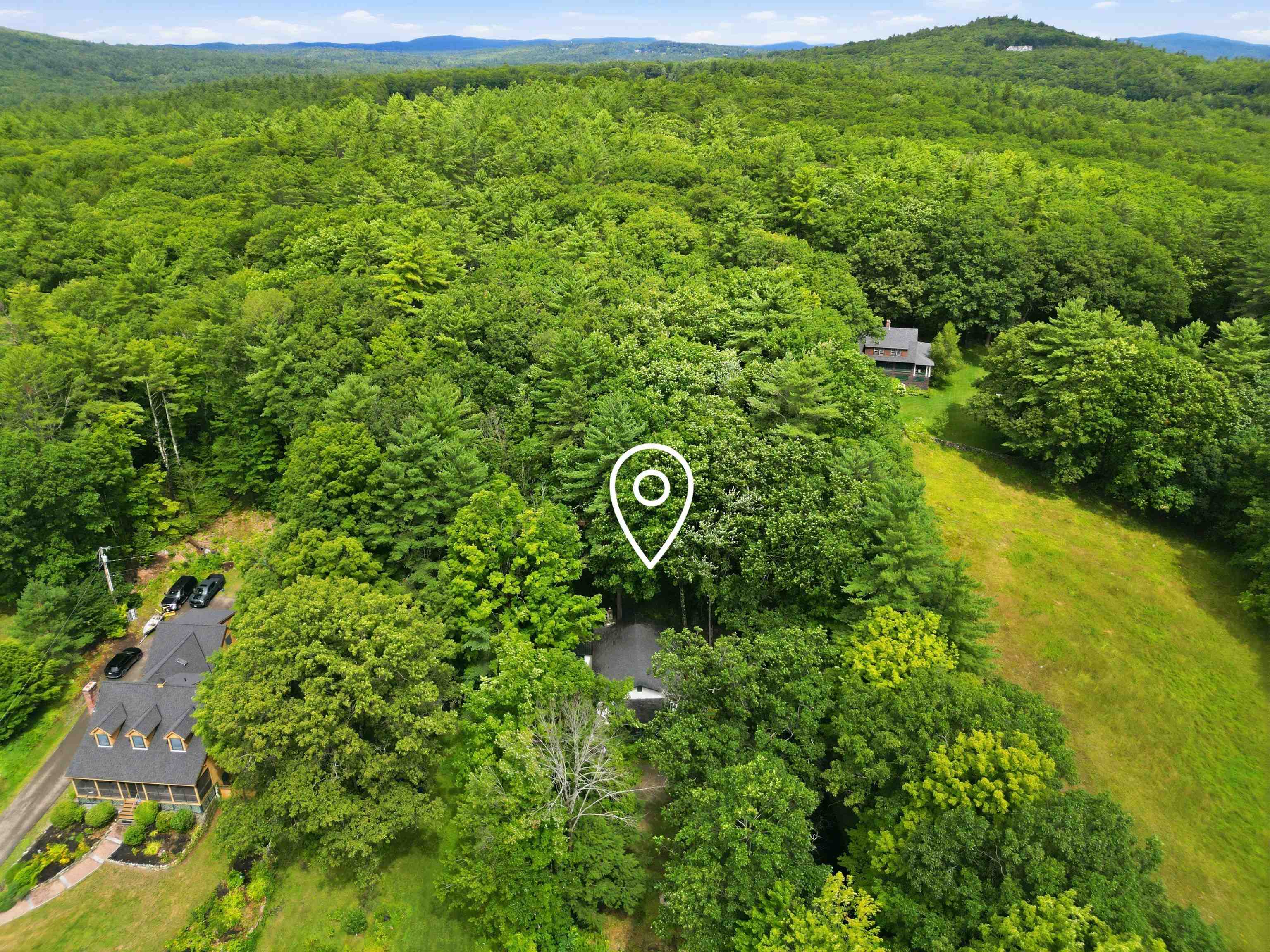 13 Harvey Rd, Sutton, NH 03260