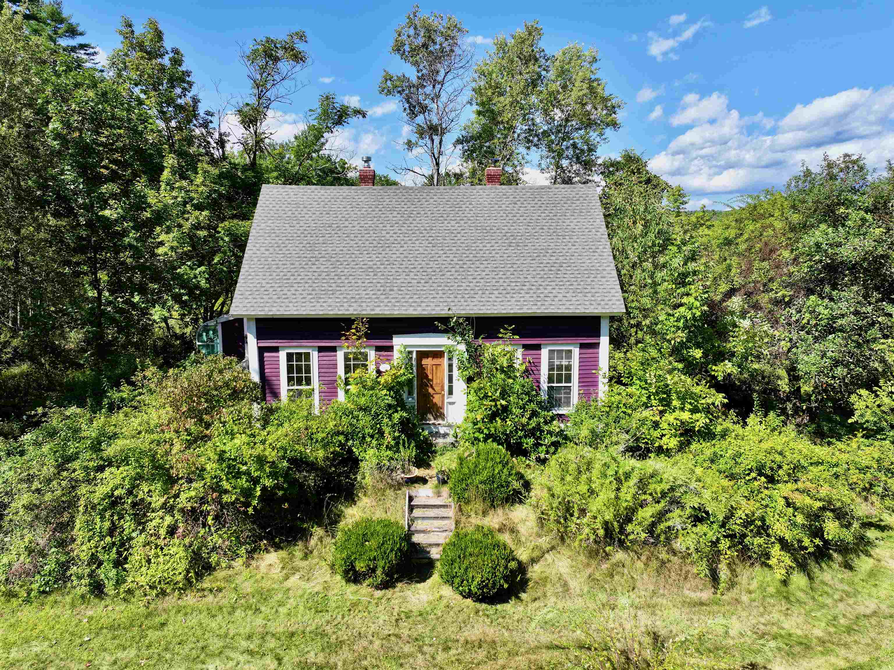 225 Concord Stage Road, Weare, NH photo 2