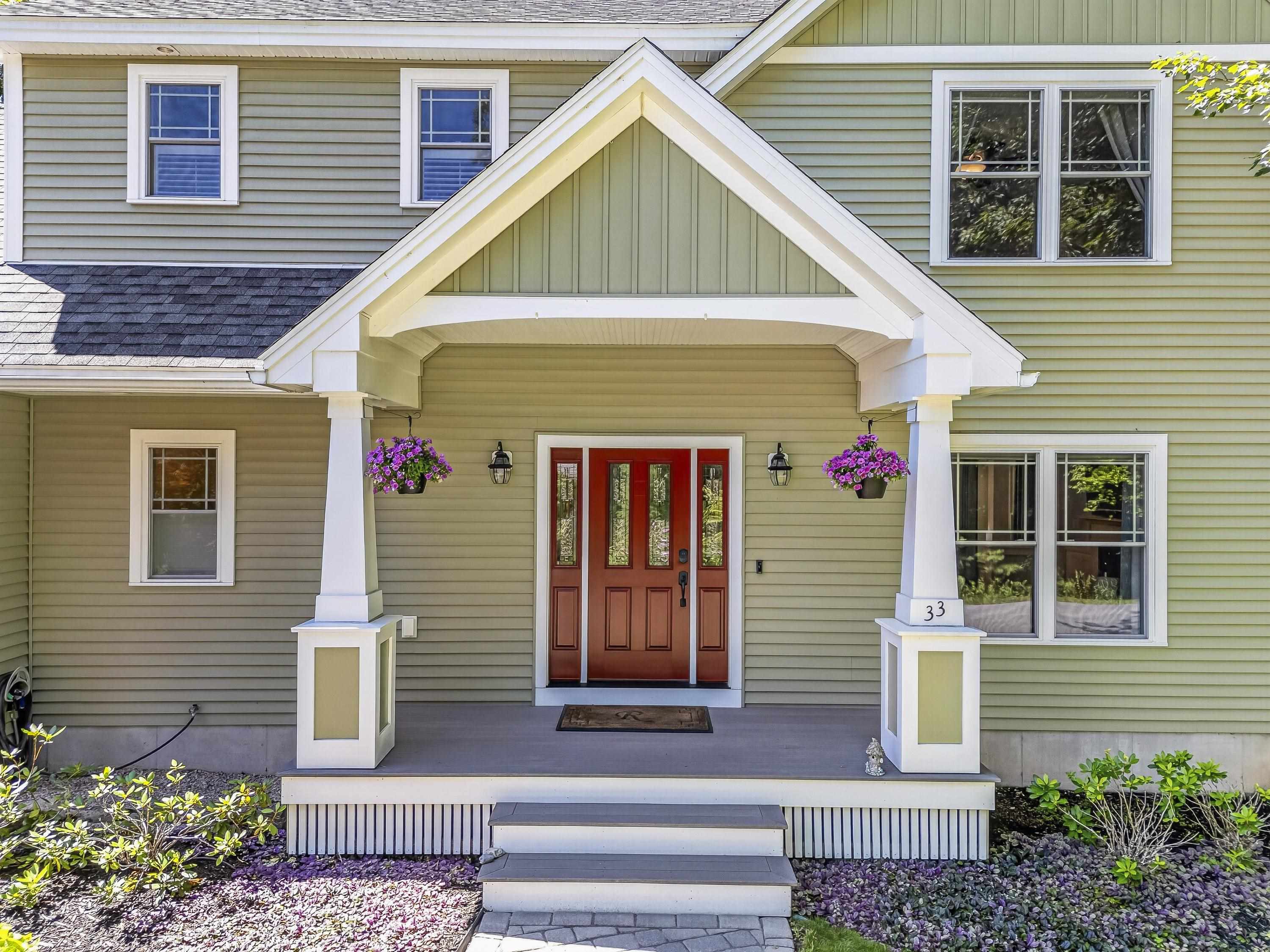33 Cardinal Dr, Dover, NH 03820