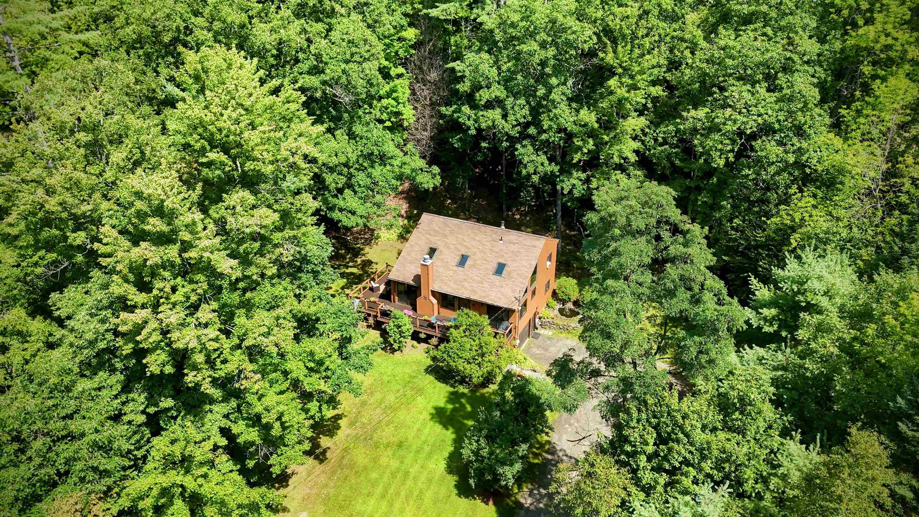 63 Kinsman Rd, Haverhill, NH 03785