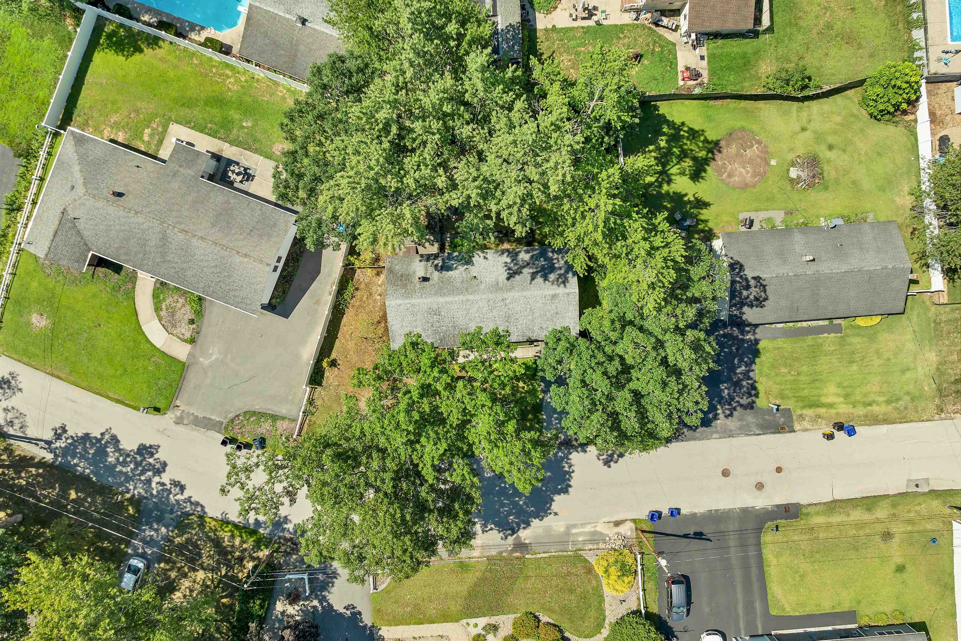 9 Bond Street, Hudson, NH photo 3