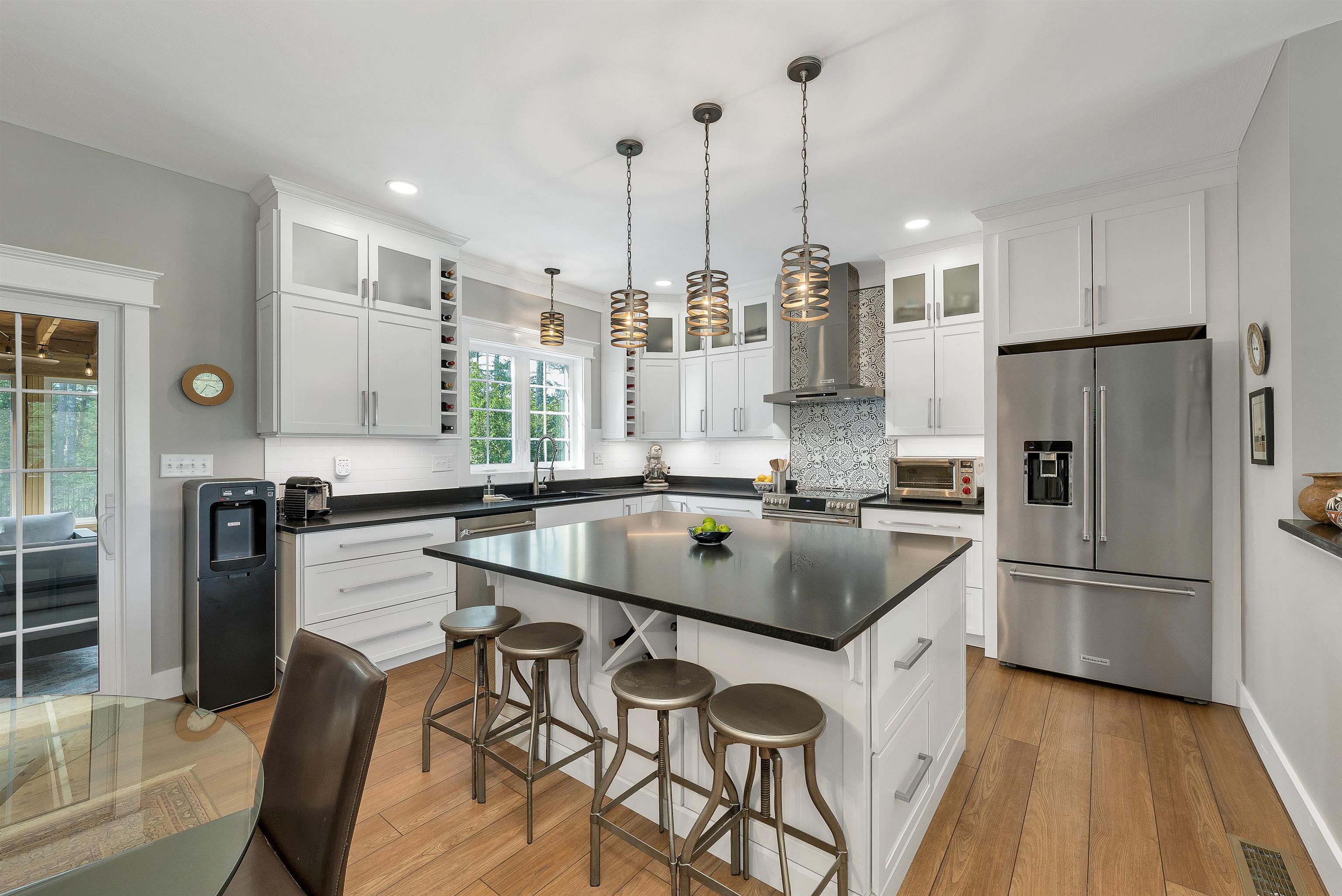 6 Boulder Dr, Newmarket, NH 03857