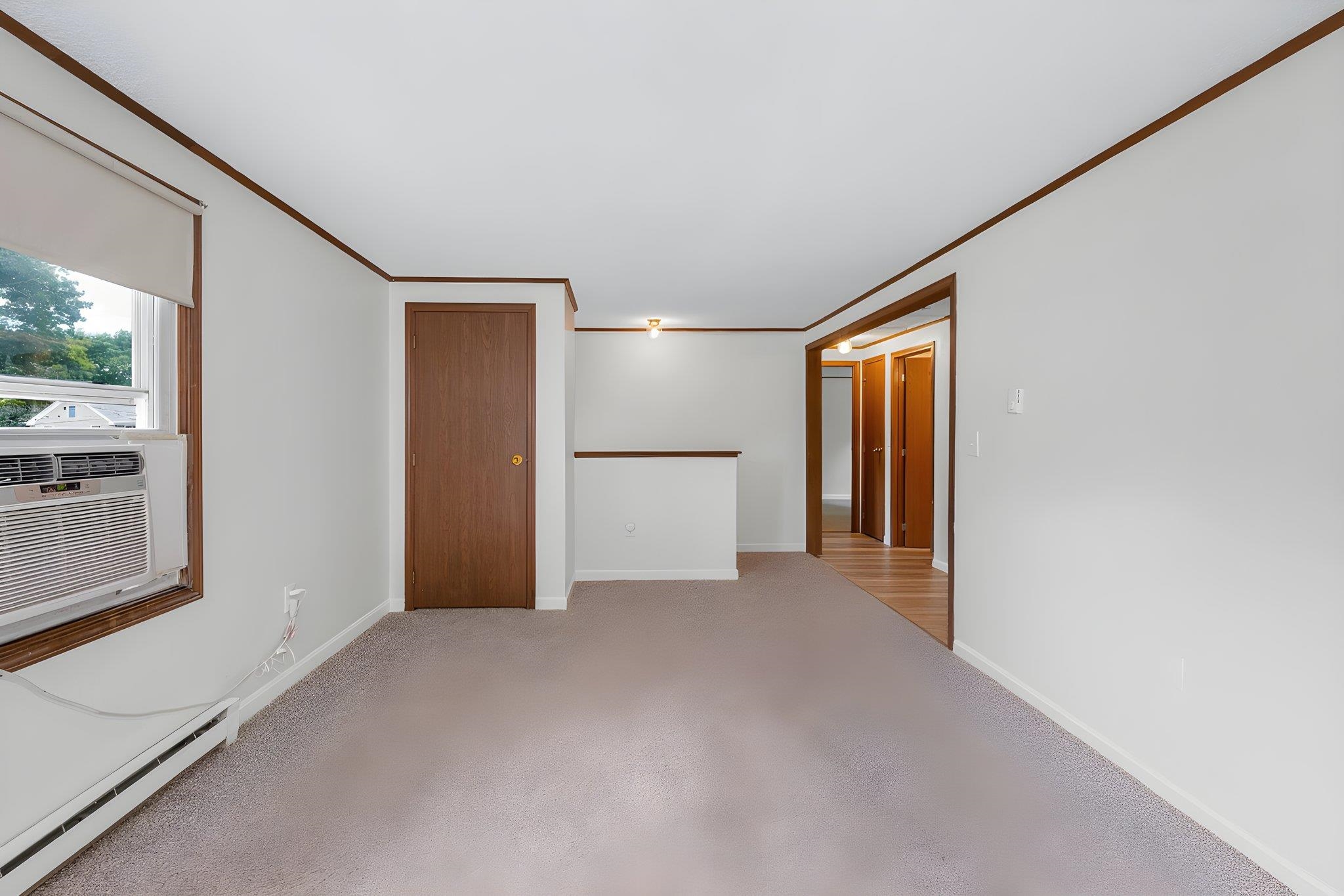 6 Alicia St, Somersworth, NH 03878