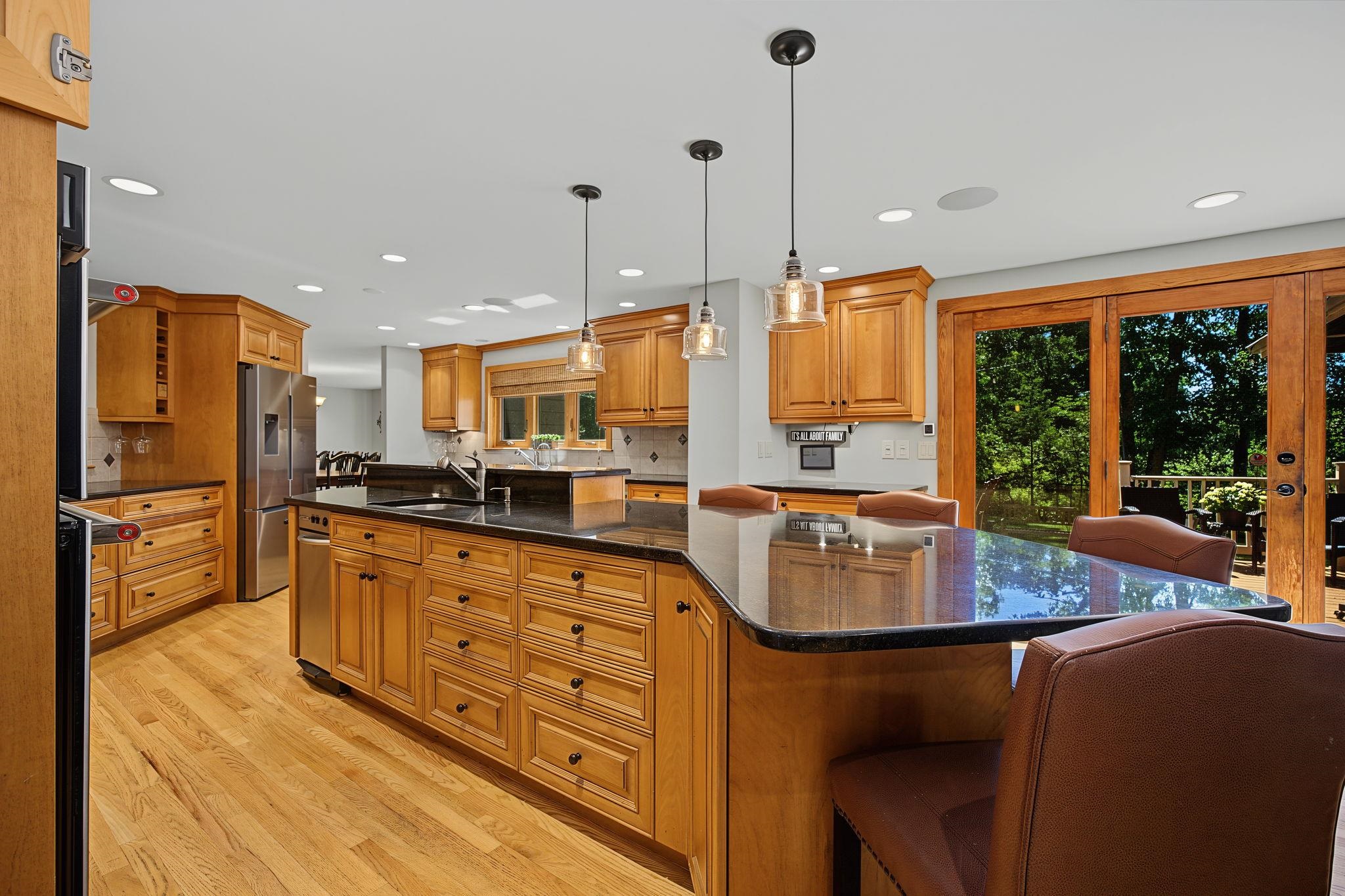 17 Galway Rd, Windham, NH 03087