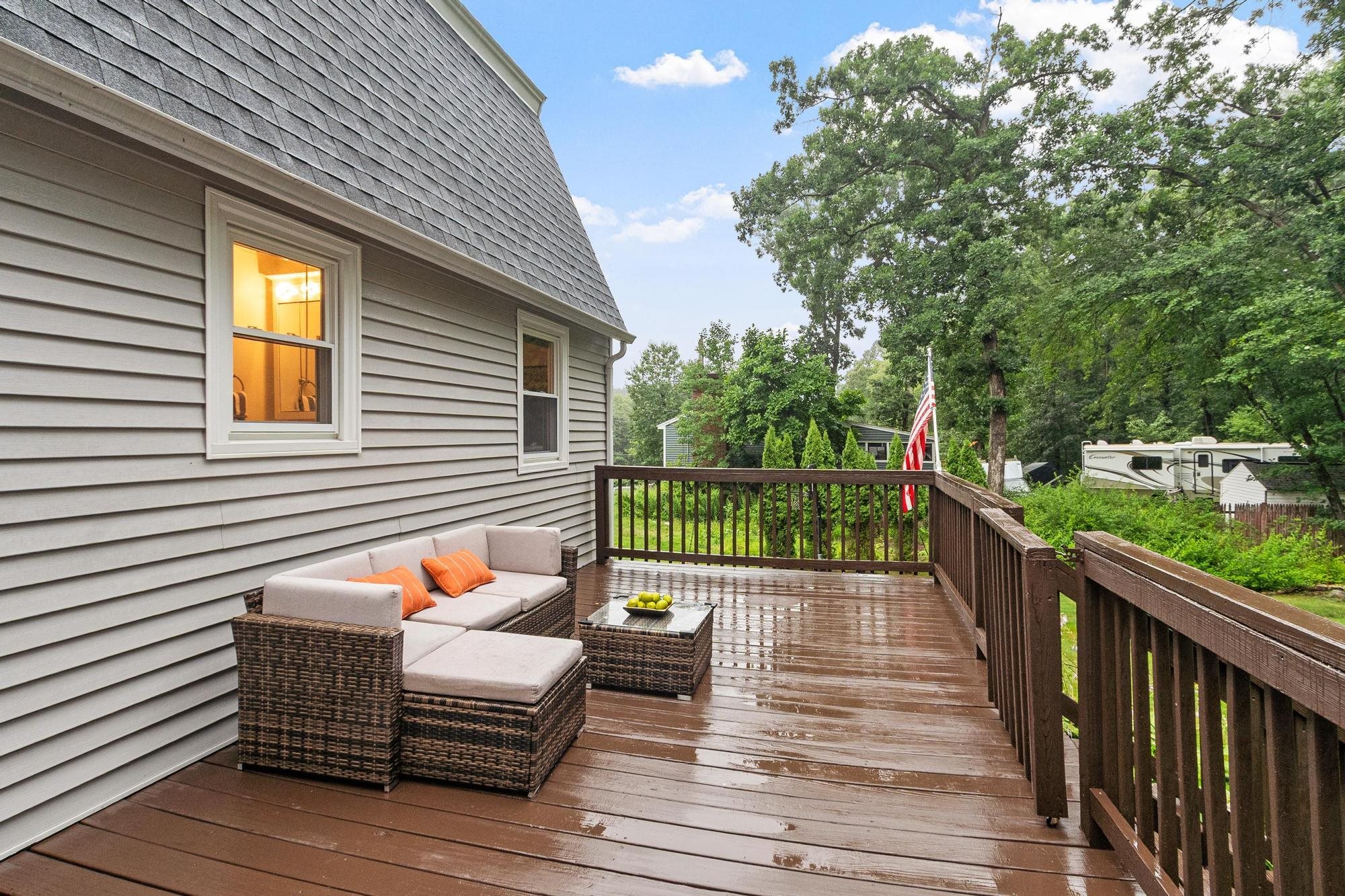 28 Brady Ave, Derry, NH 03038