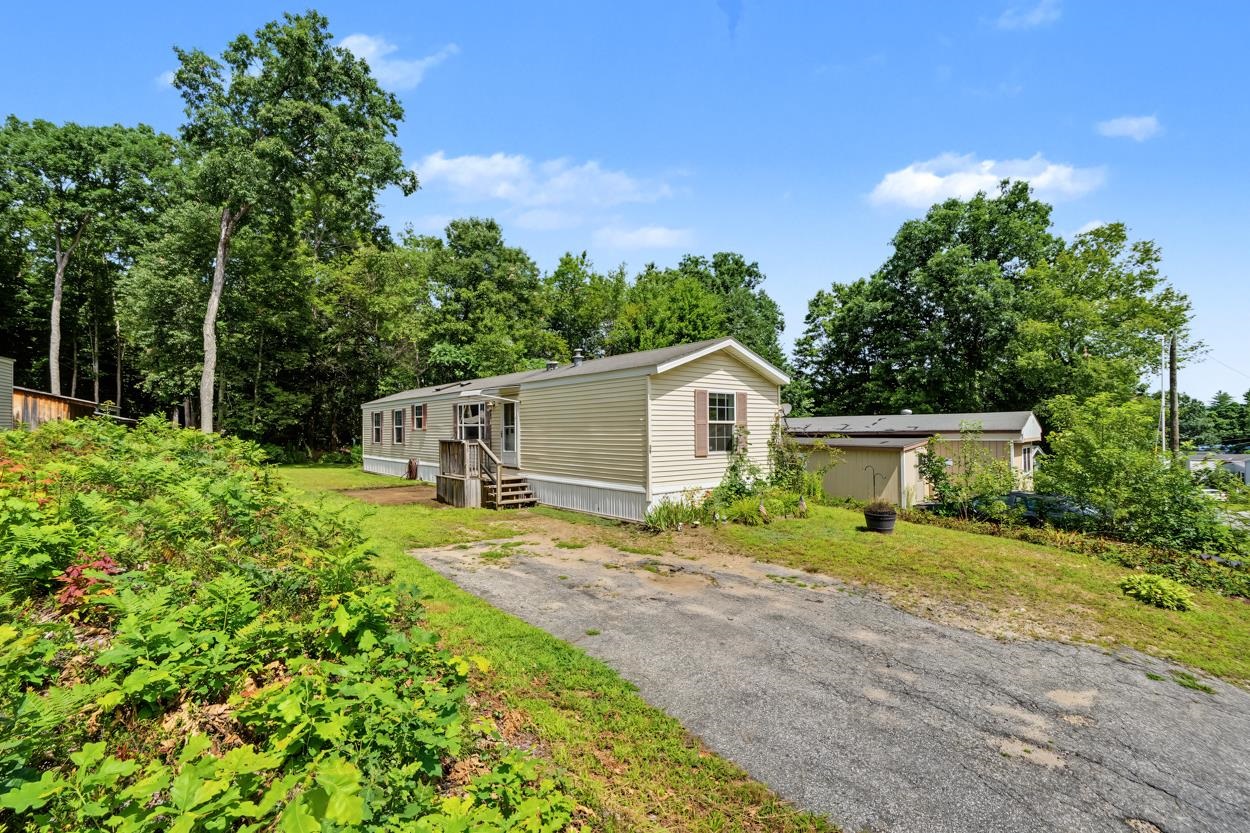59 Diana Dr, Swanzey, NH 03446