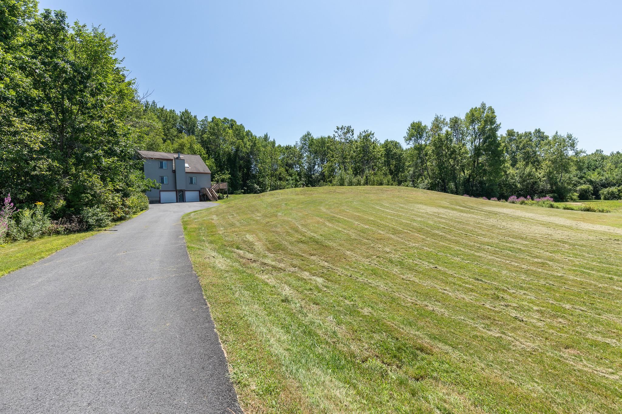 150 Merrimack St, Hooksett, NH 03106