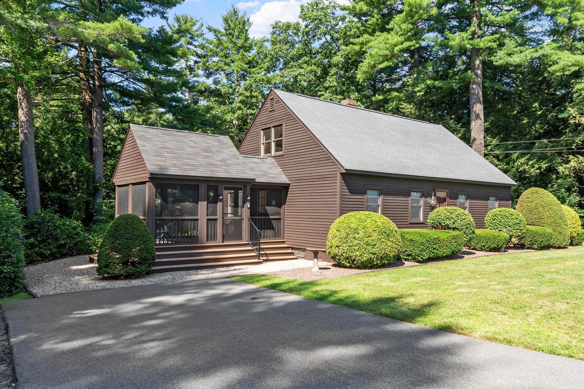 15 Riverview St, Keene, NH 03431