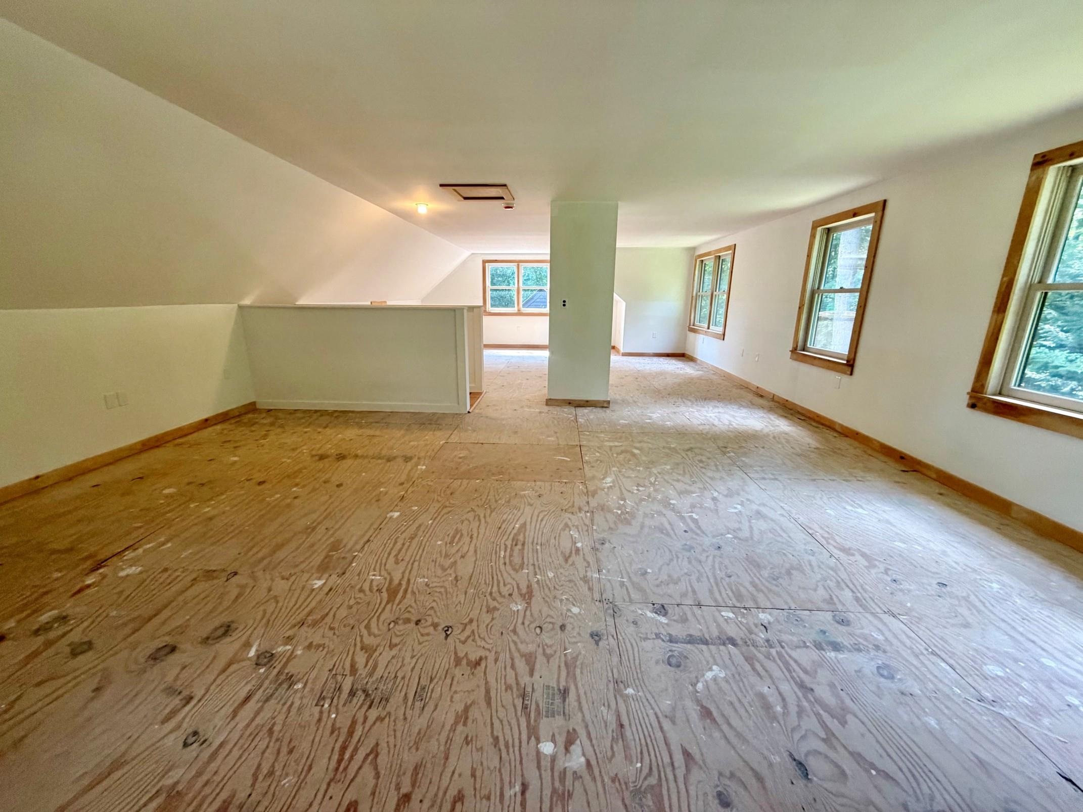 15 Riverview St, Keene, NH 03431