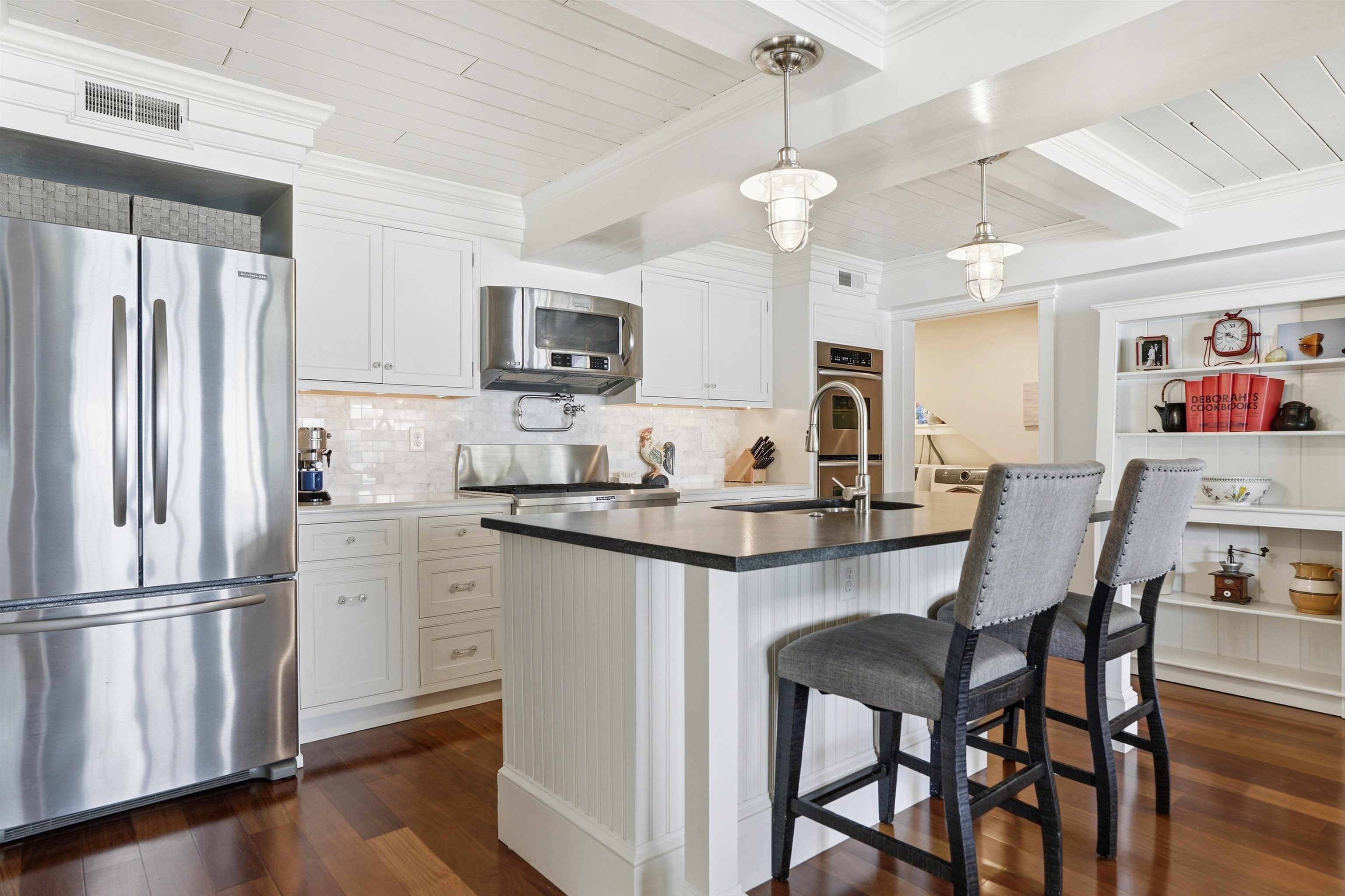 22 Woodvue Rd, Windham, NH 03087