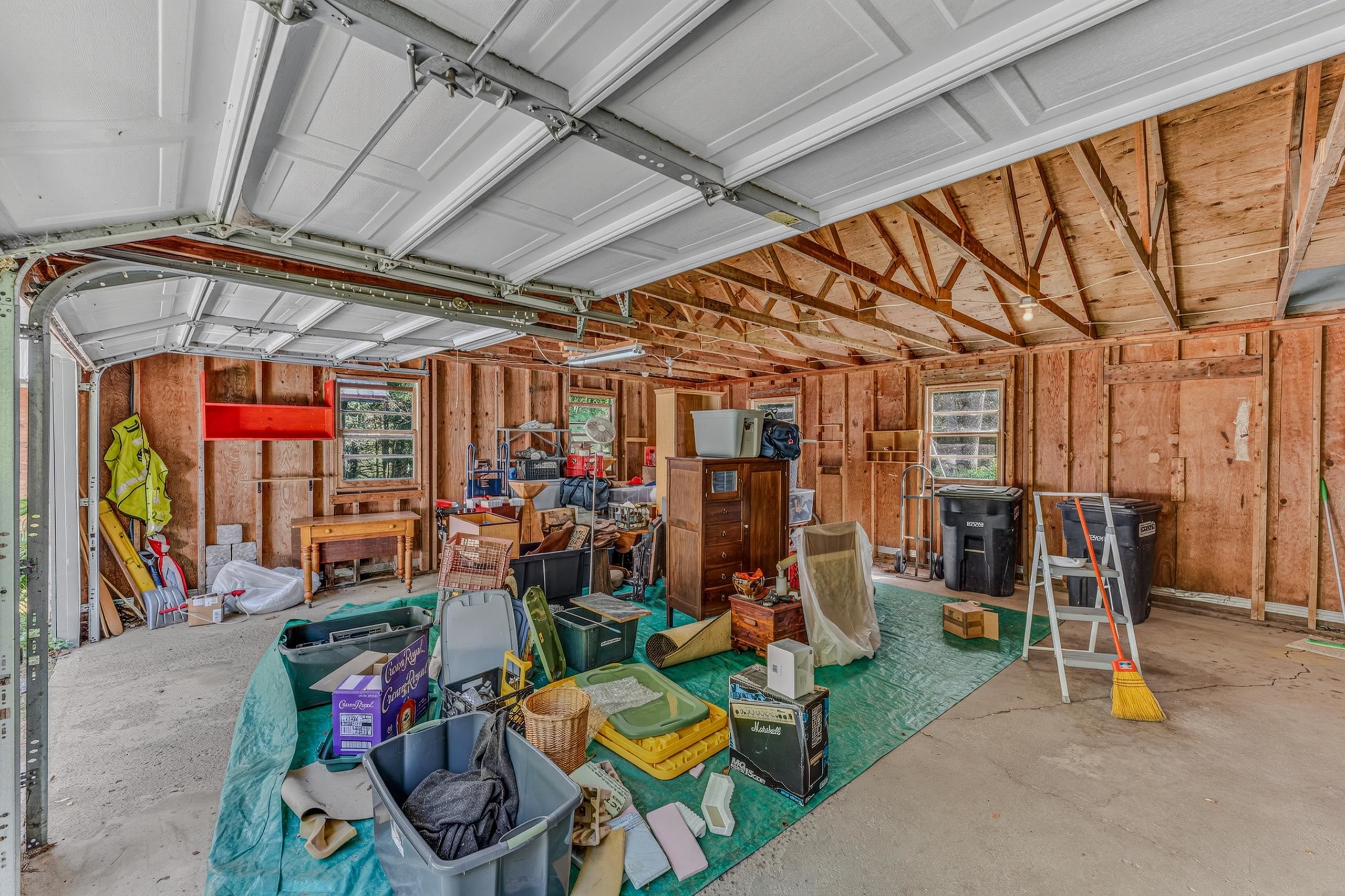23 Garneau Rd, Bethlehem, NH 03574
