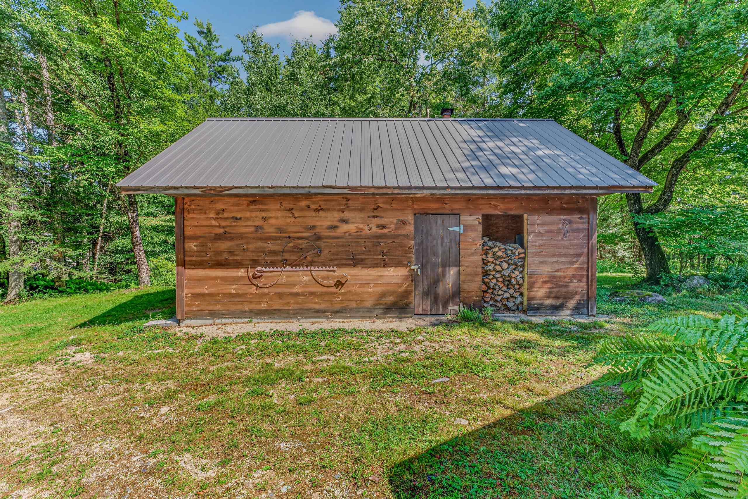 23 Garneau Rd, Bethlehem, NH 03574