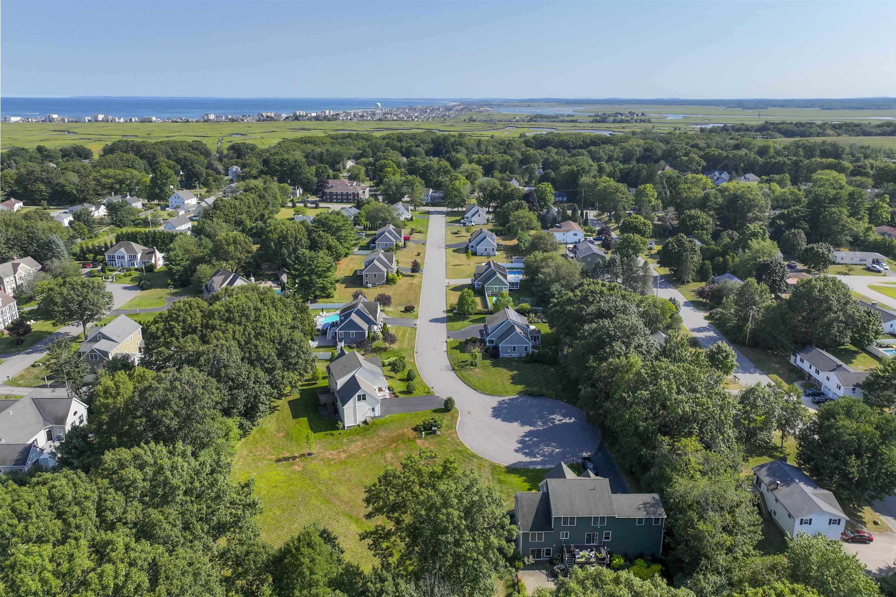 10 Hilliard Drive, Hampton, NH photo 4