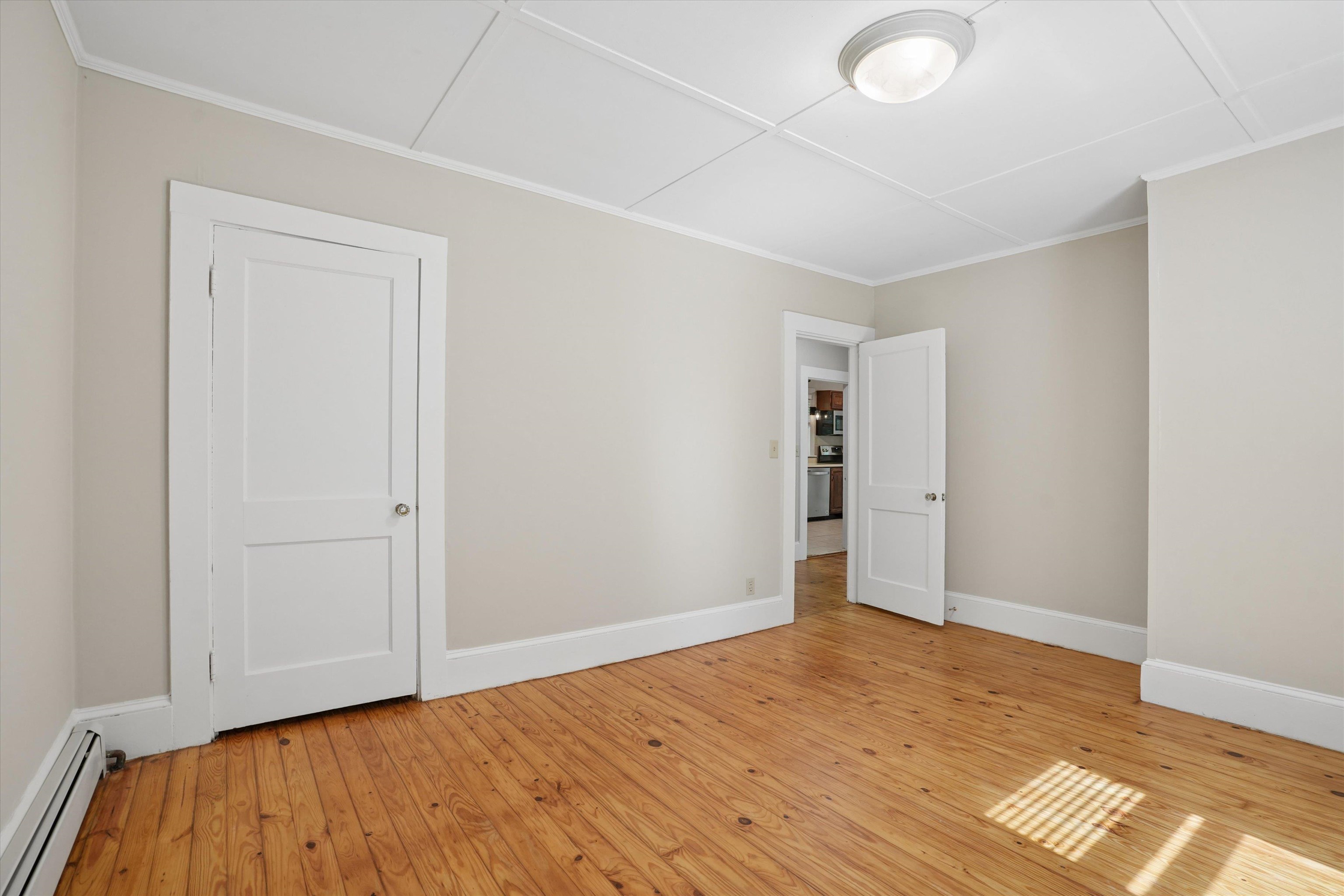 94 Old Amherst Rd, Mont Vernon, NH 03057