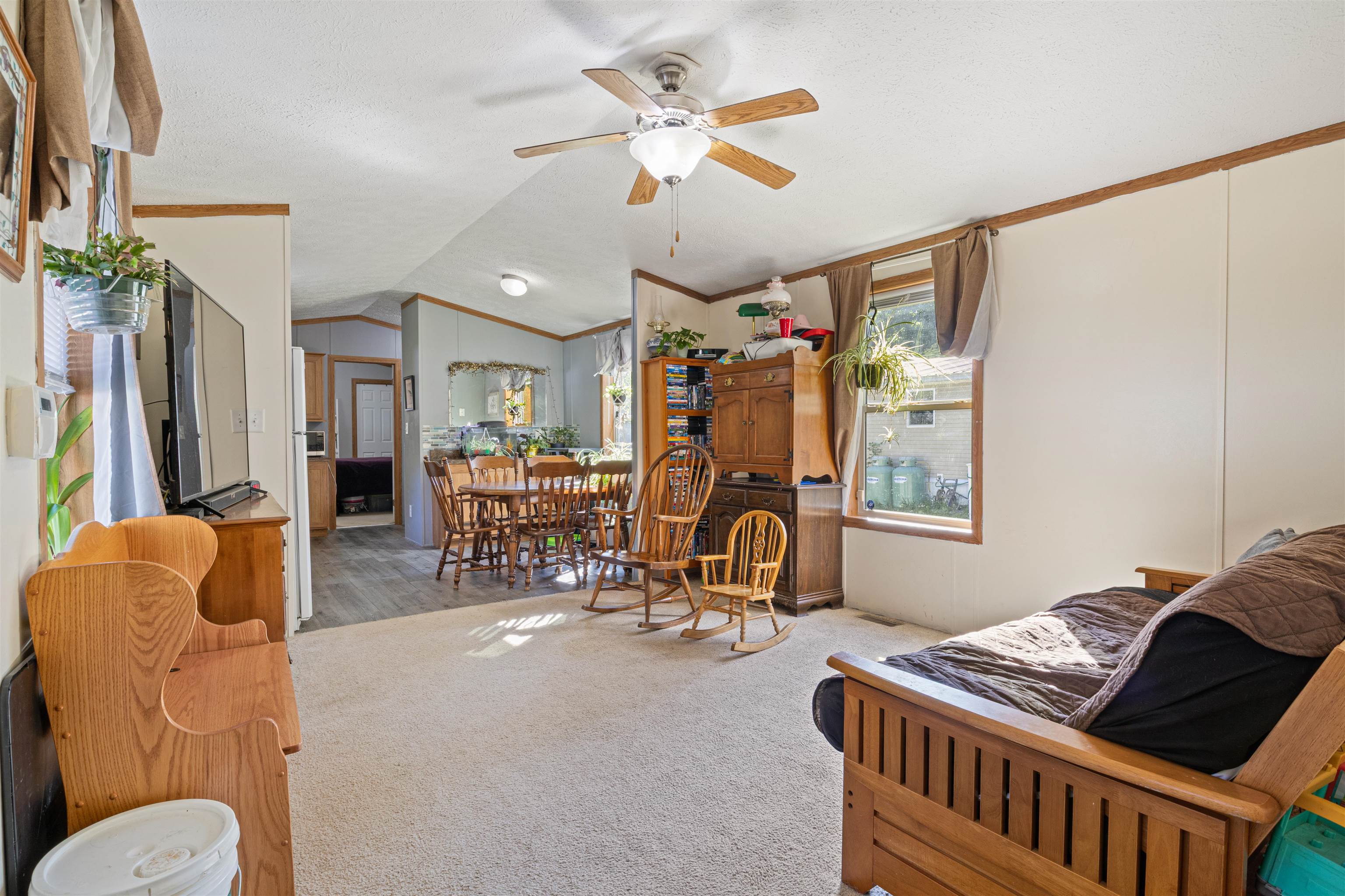 109 Pumpkin Hollow Rd, Barrington, NH 03825