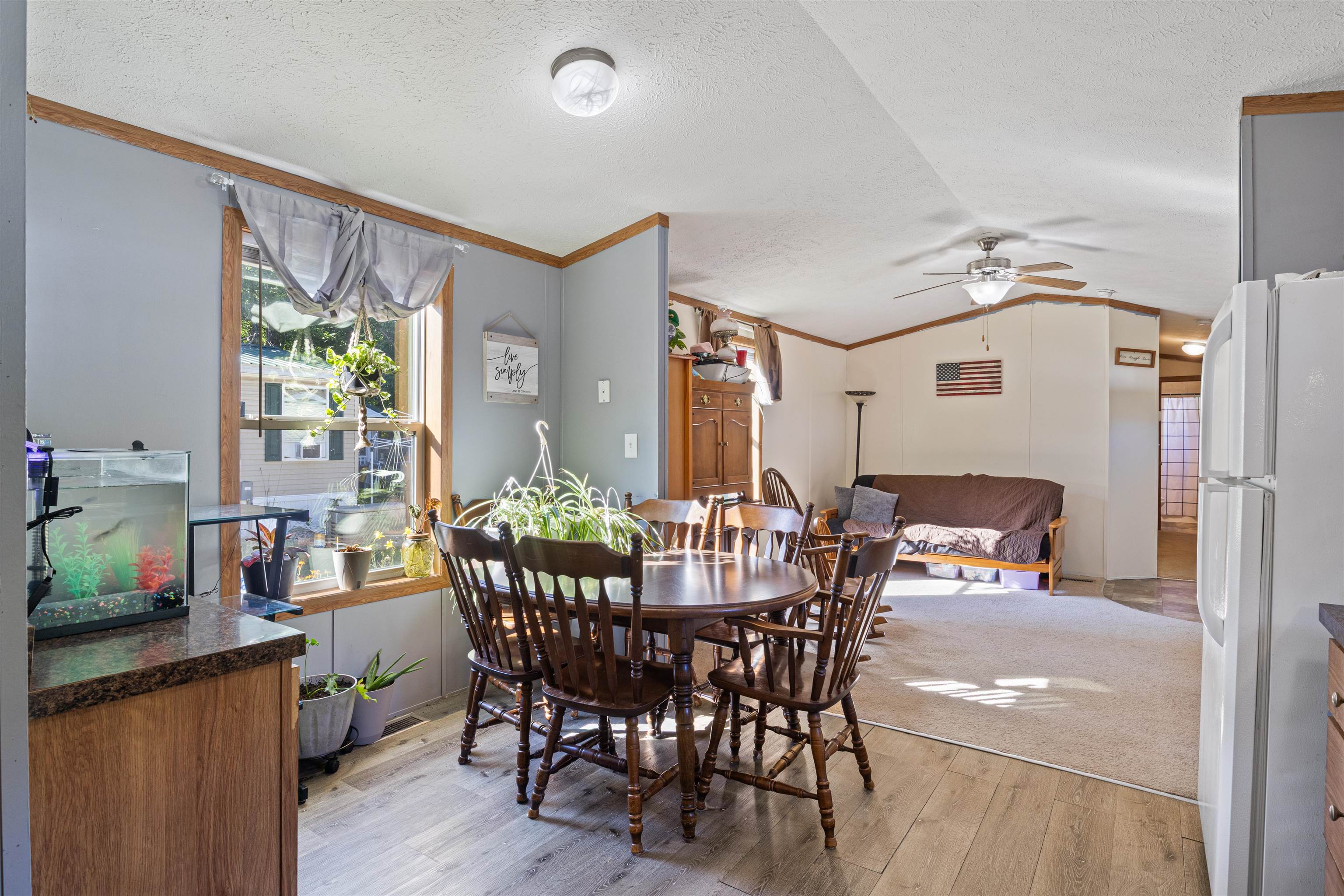 109 Pumpkin Hollow Rd, Barrington, NH 03825