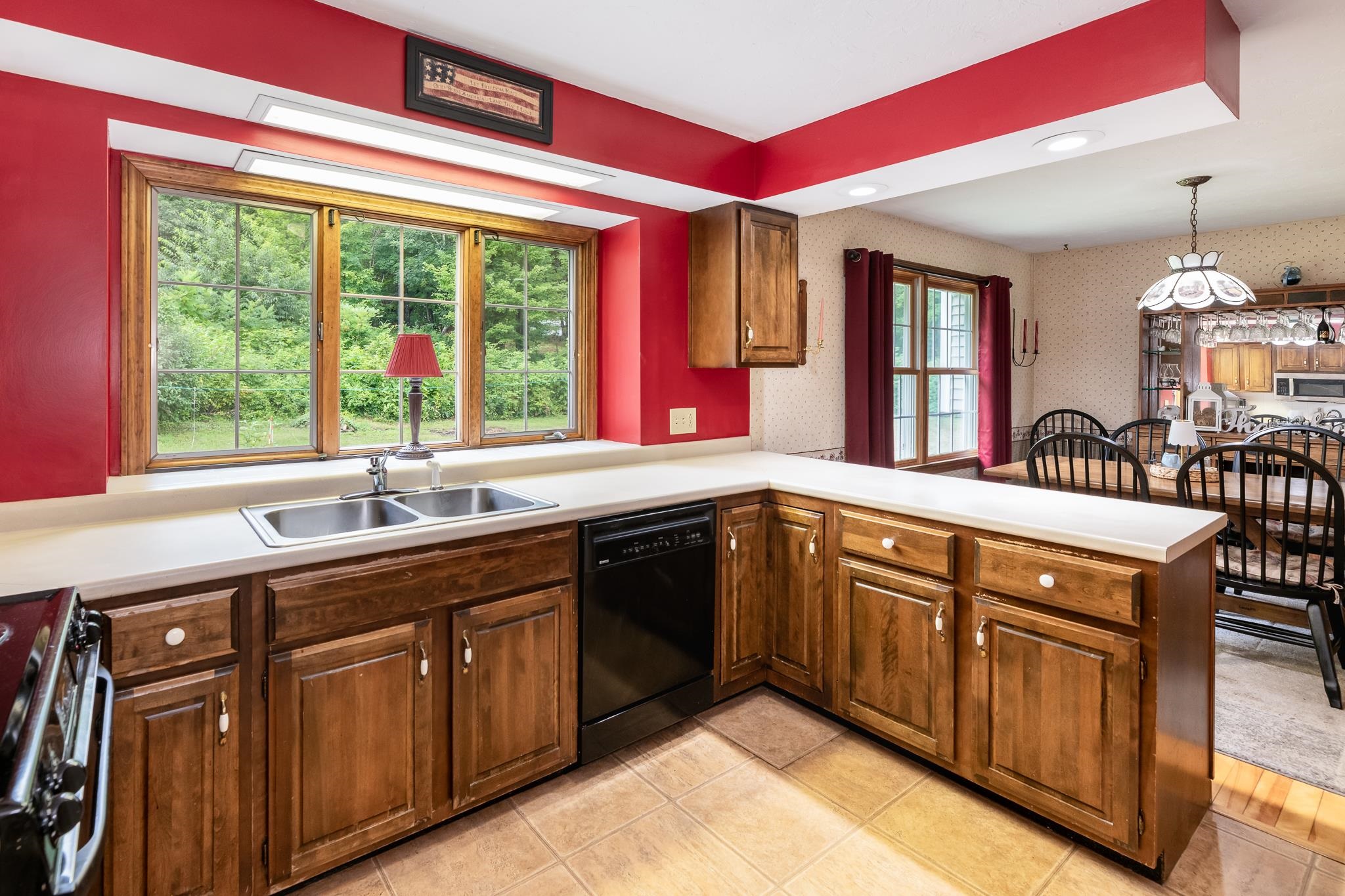 4 Fairway Heights Rd, Center Harbor, NH 03226