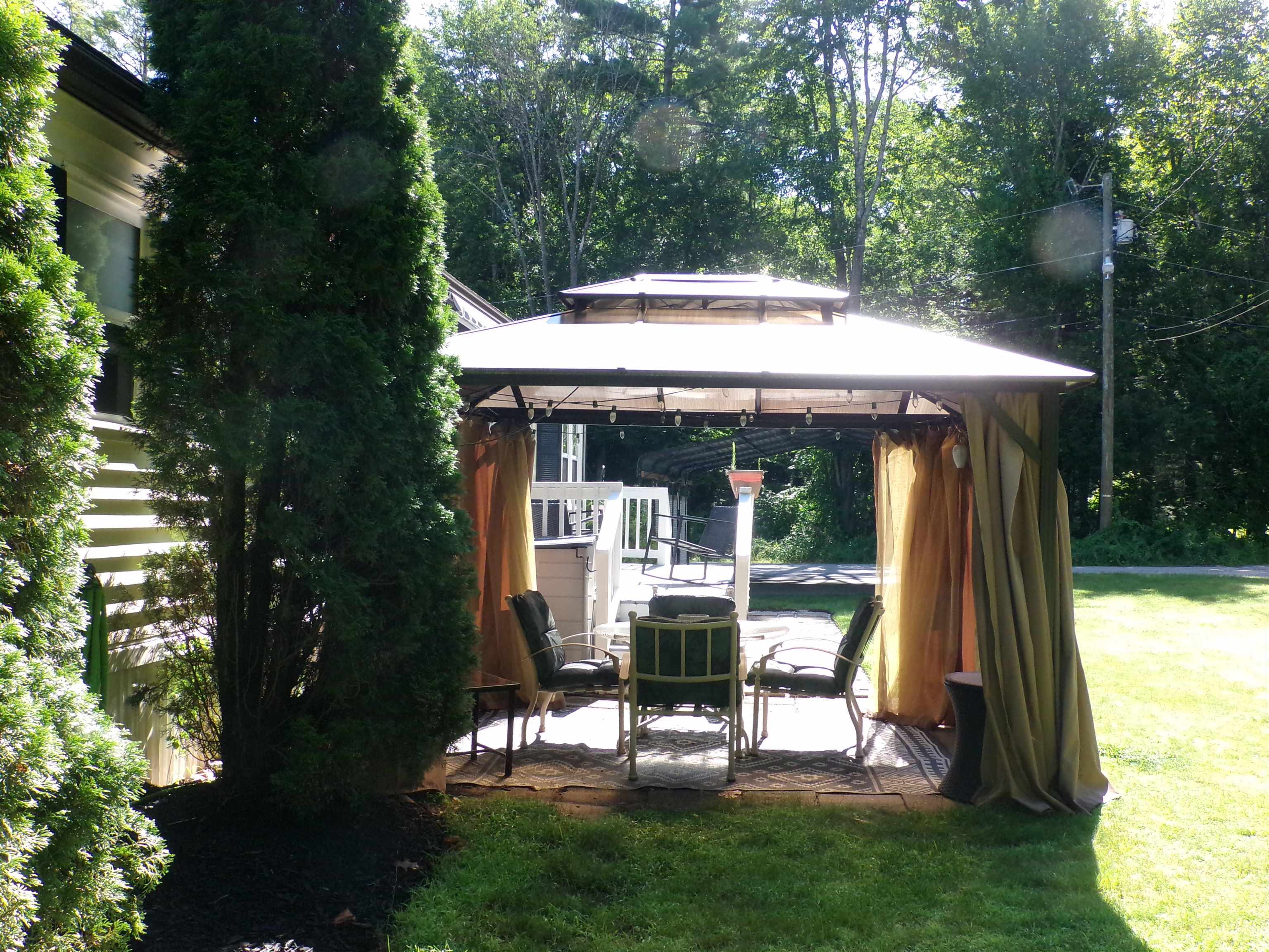 3 seasons at the gazebo
