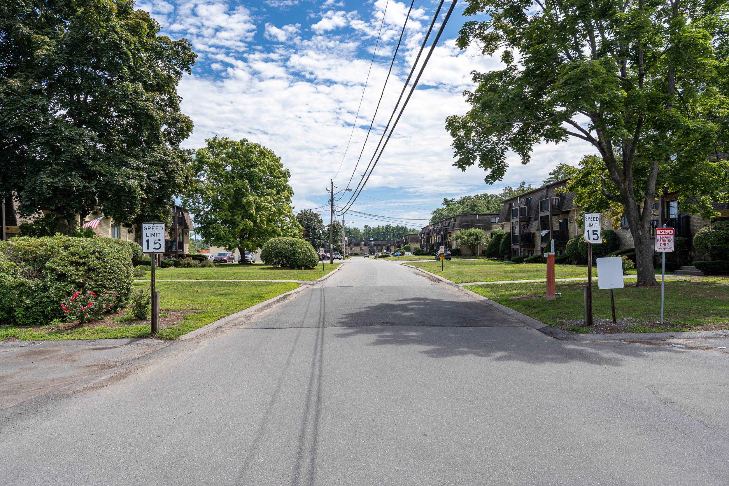 8 Tiffany Rd #11, Salem, NH 03079