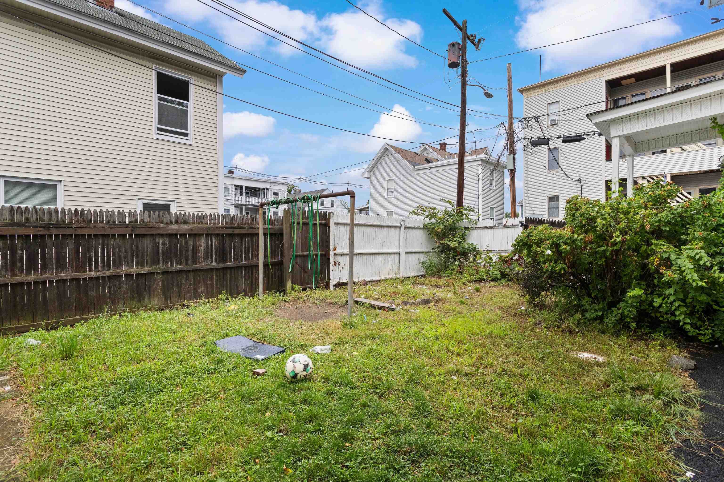 314 Merrimack St, Manchester, NH 03103