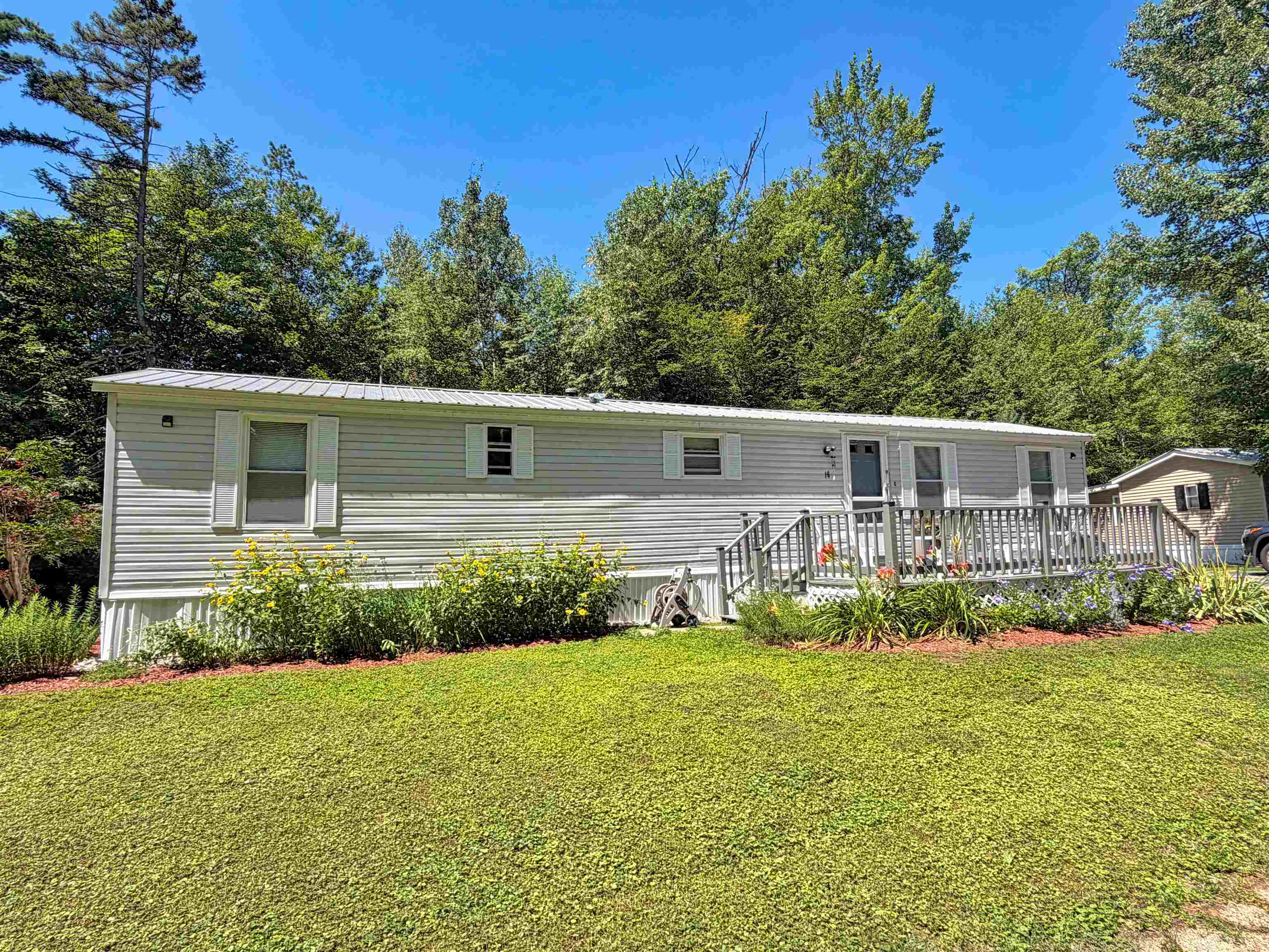 15 Loon Mountain Lane, Conway, NH photo 2
