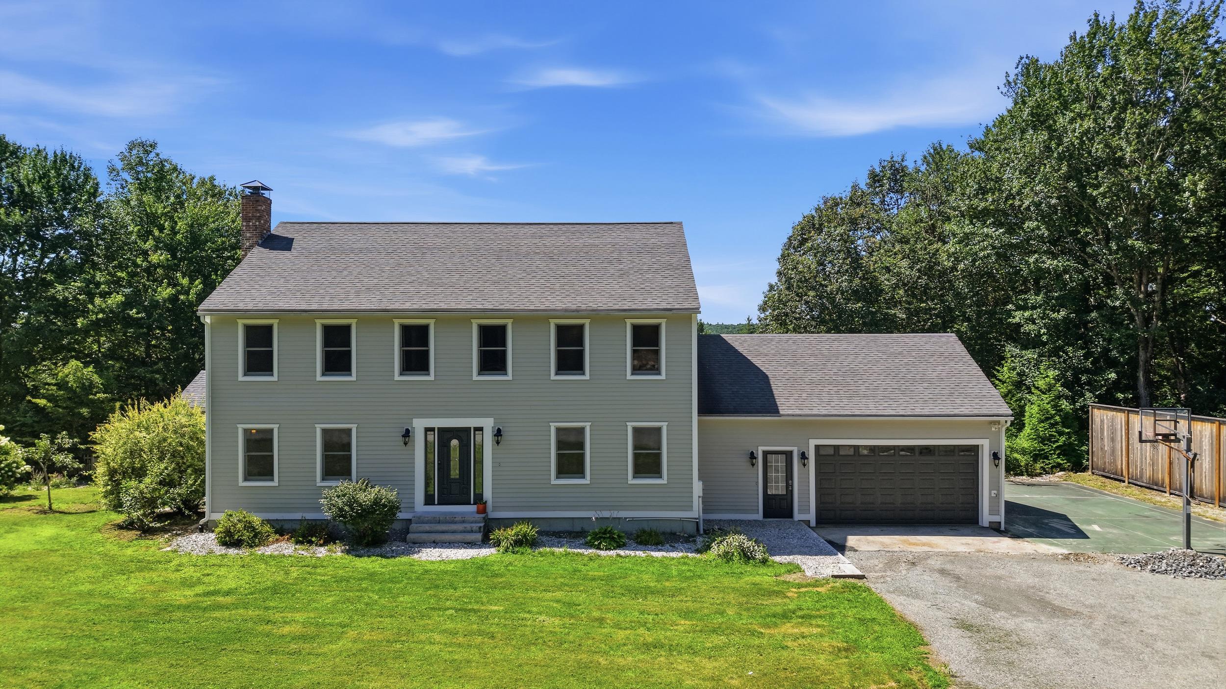 6 Quentin Dr, Brookline, NH 03033