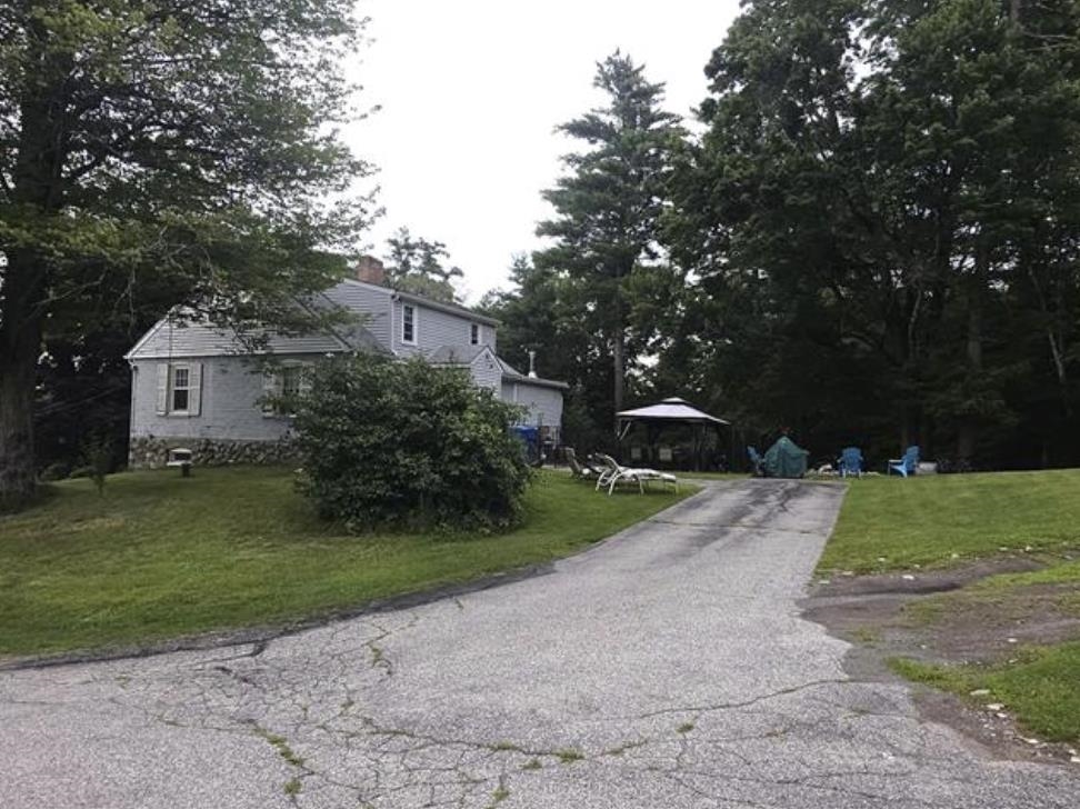 115 Hovey Rd, Londonderry, NH 03053
