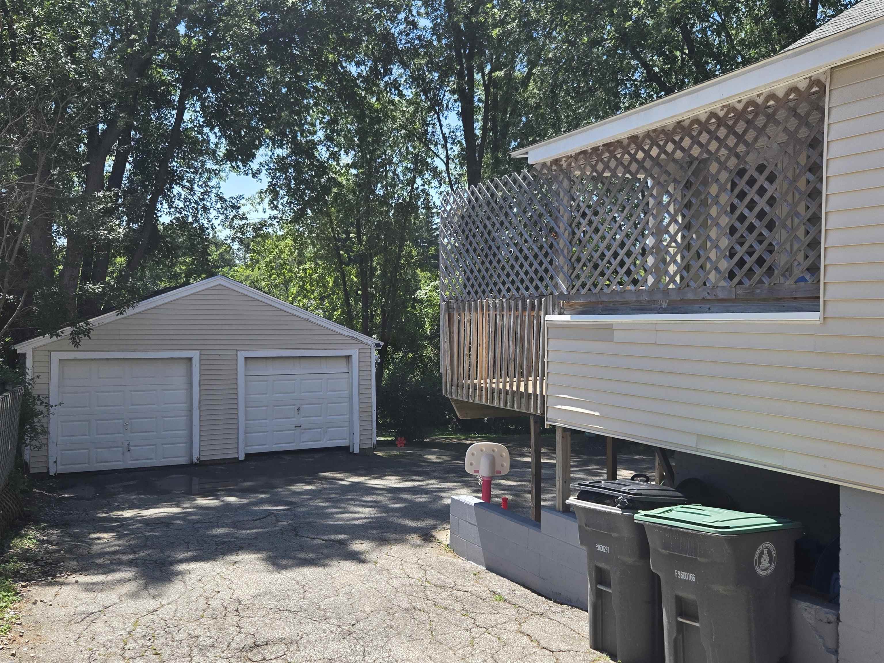 83-85 Glass St, Pembroke, NH 03275