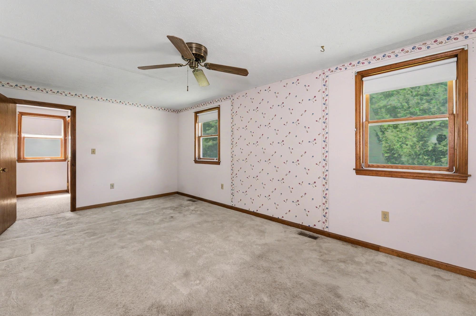 3 Jasmine Dr #U-13, Nashua, NH 03063-3438