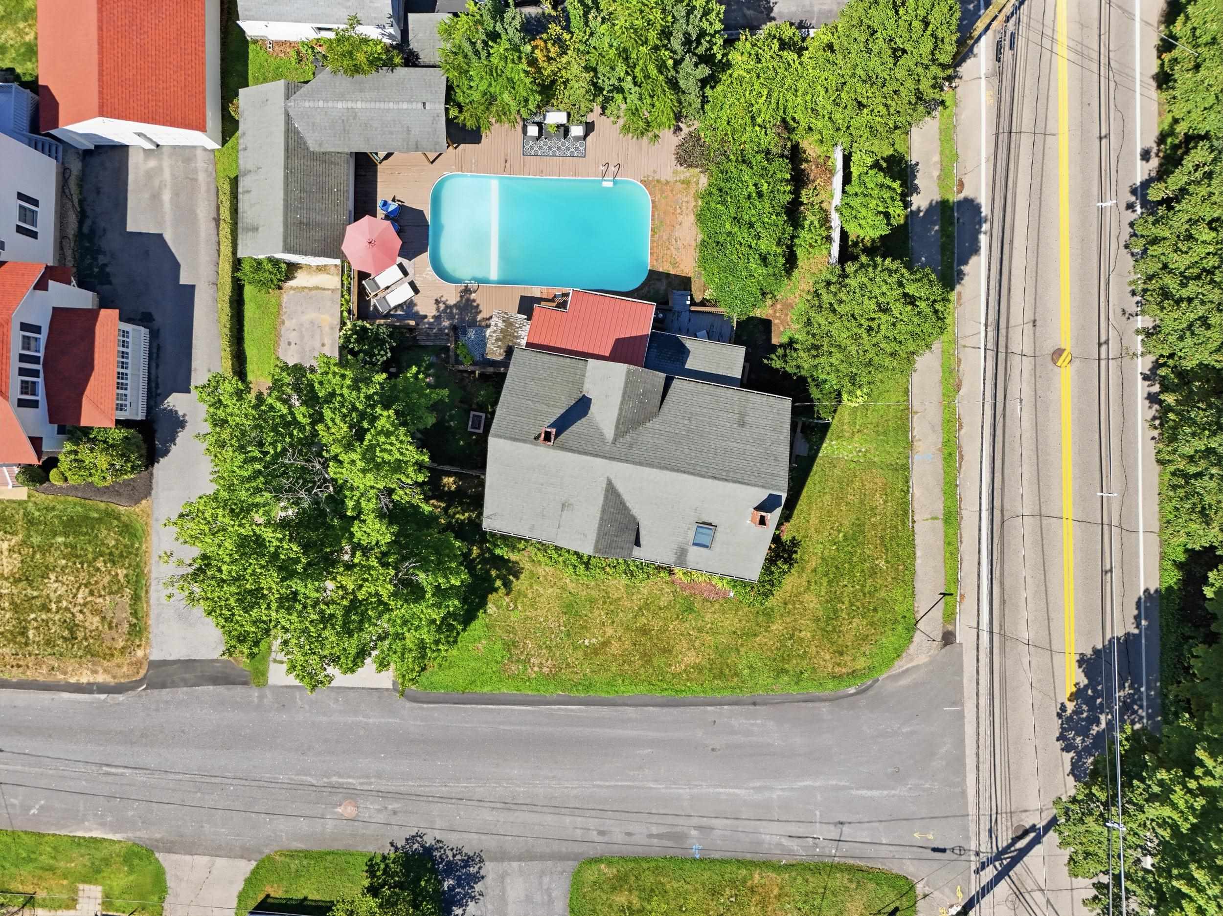45 Oak St, Dover, NH 03820