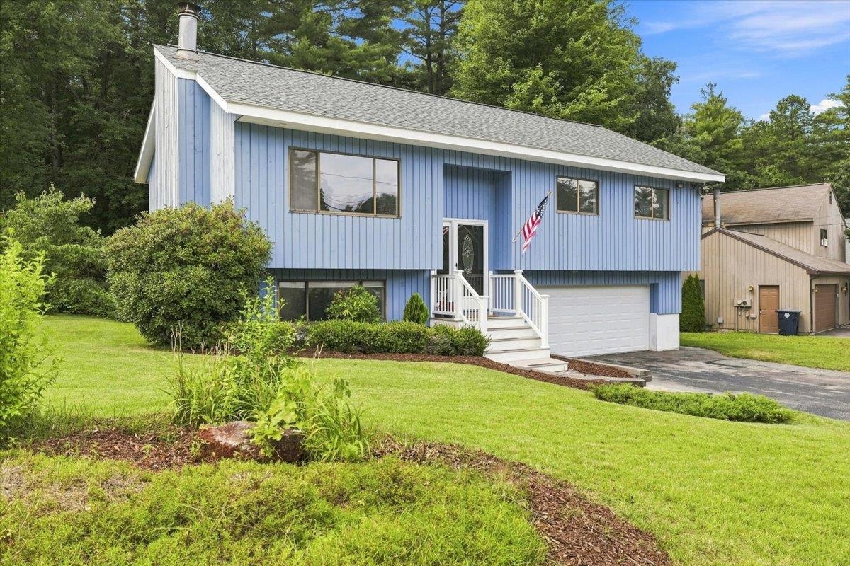 19 Cimmarron Dr, Nashua, NH 03062