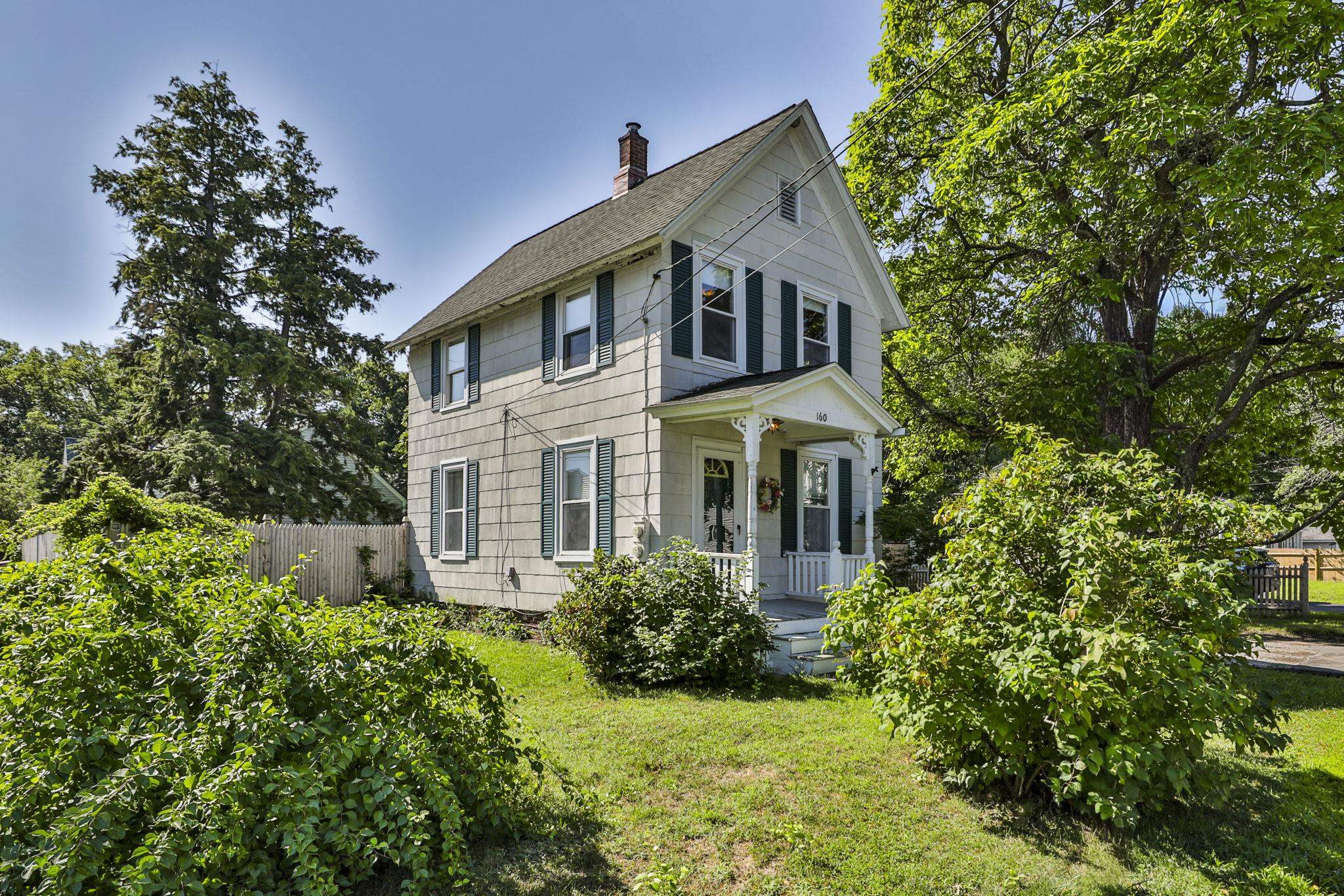 160 Harriman St, Manchester, NH 03104