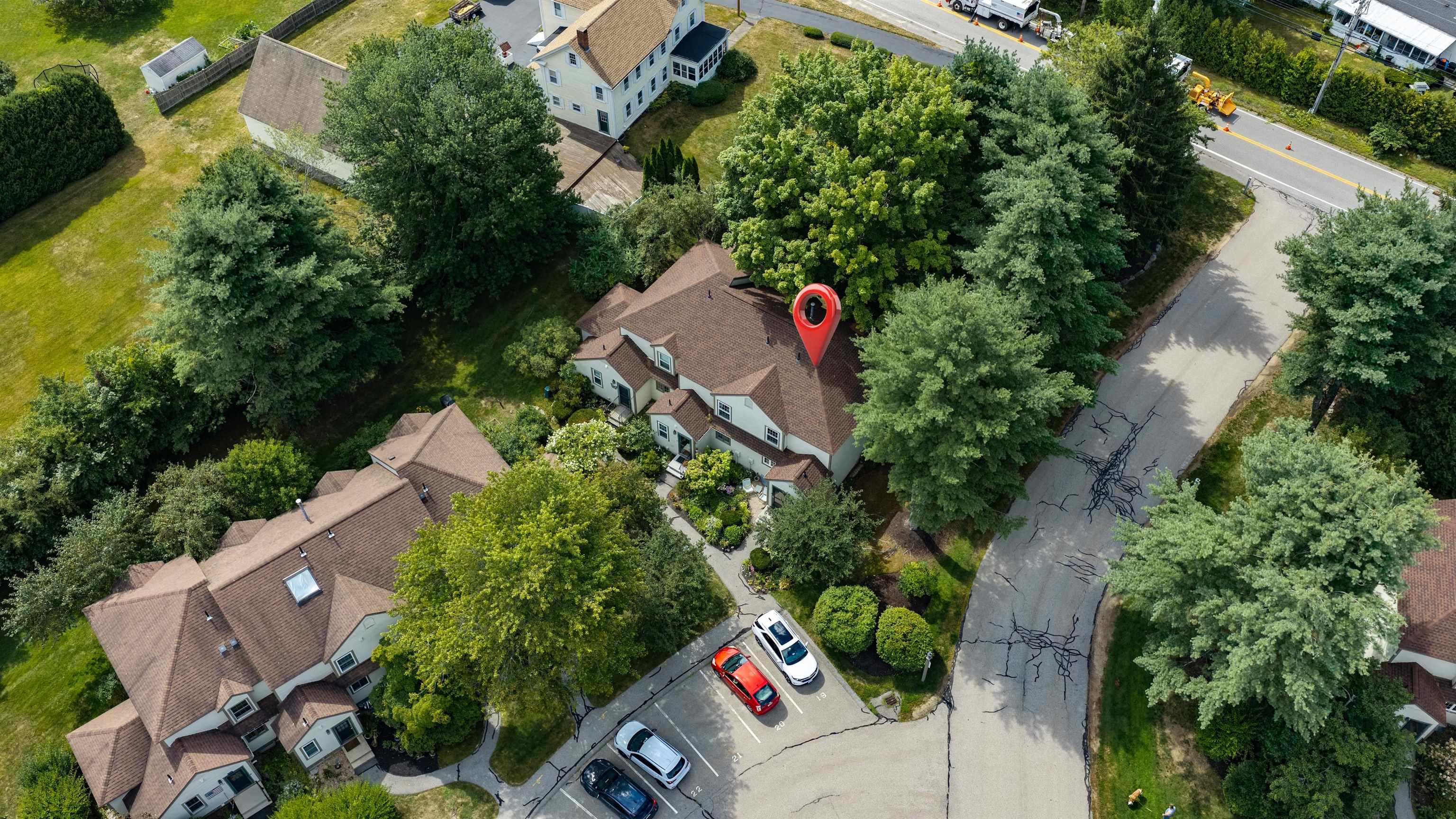 19 Surrey Rn, Dover, NH 03820