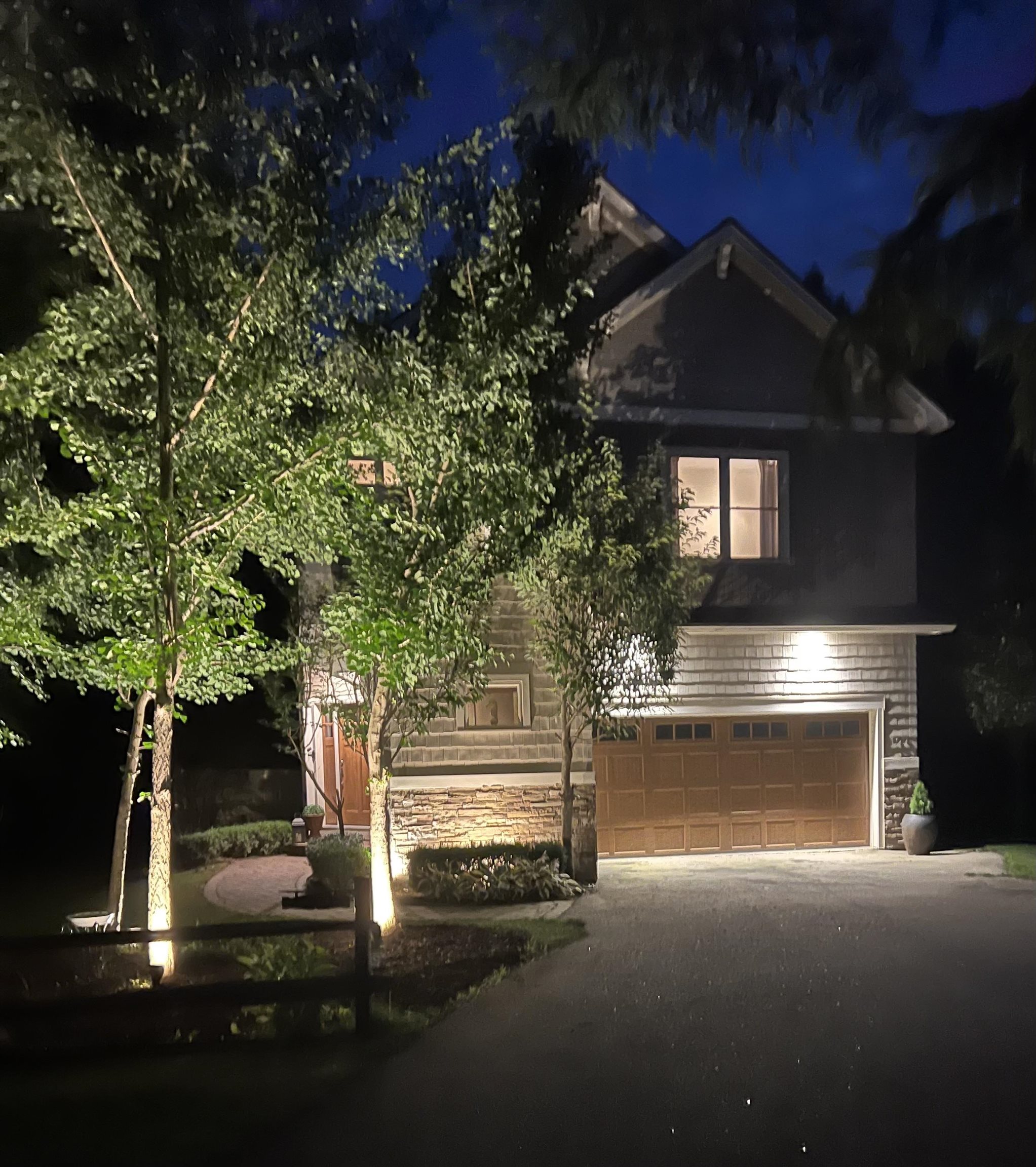 127 Boxwood Ln, Dover, NH 03820