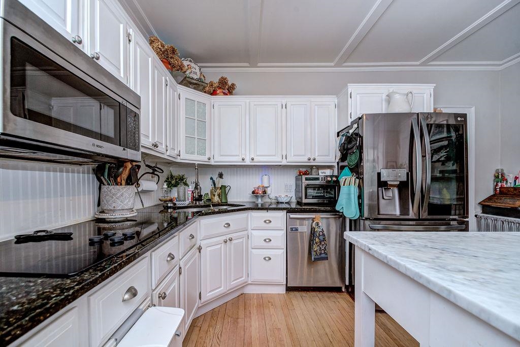 349 Main St, Hampstead, NH 03841