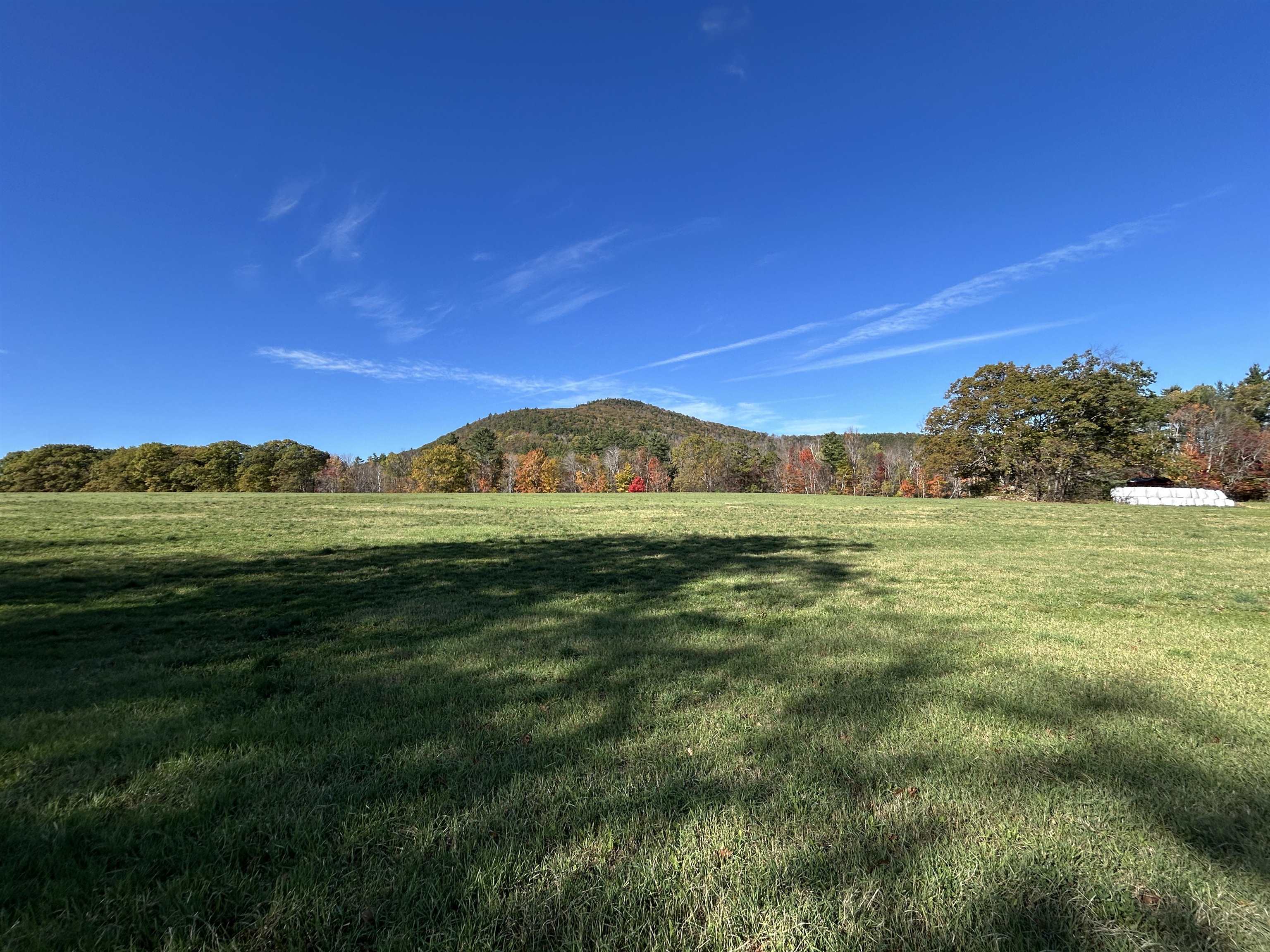 35 Indian Pond Rd, Orford, NH 03777