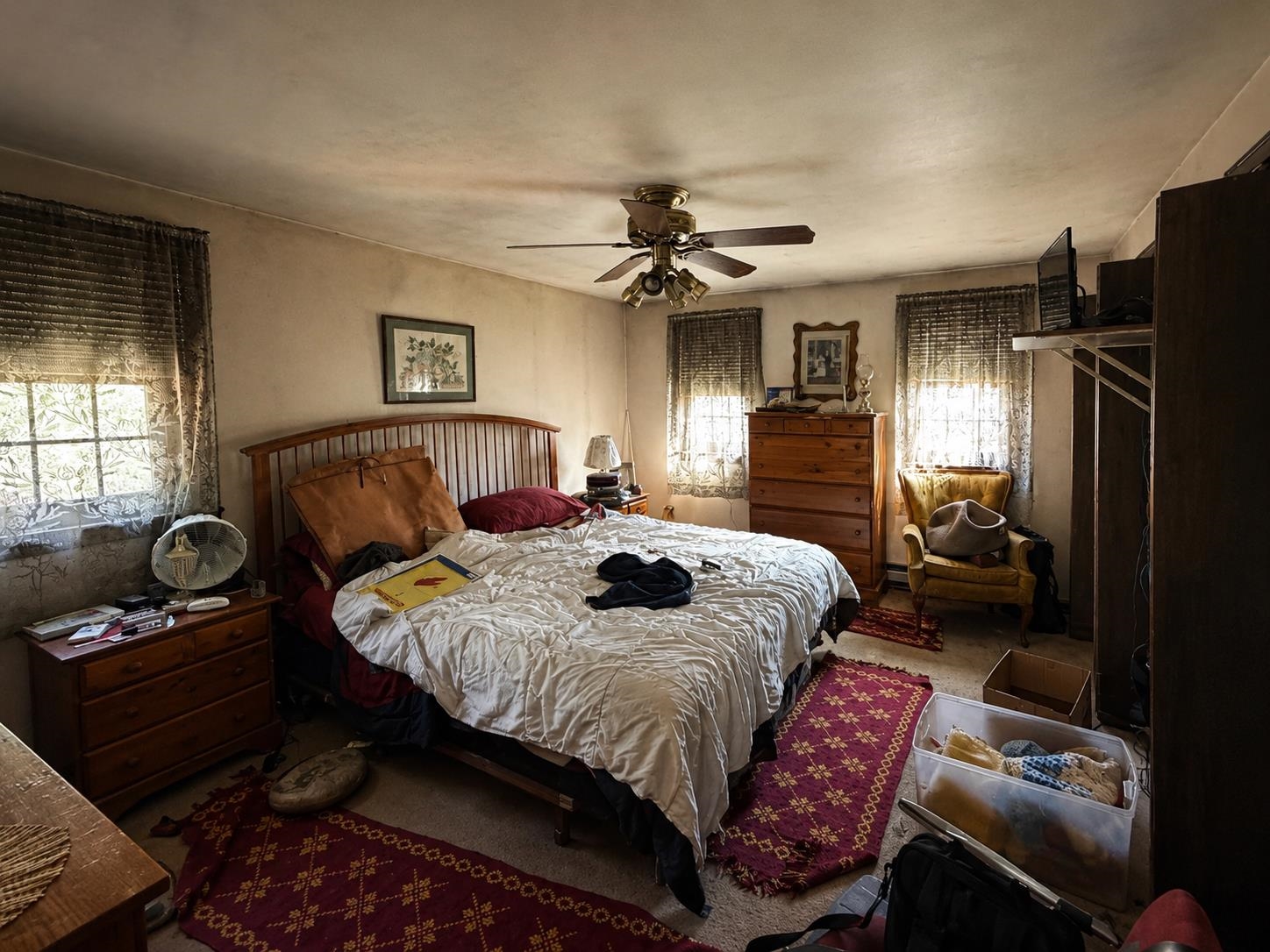 1 Twin Brook Dr, Derry, NH 03038