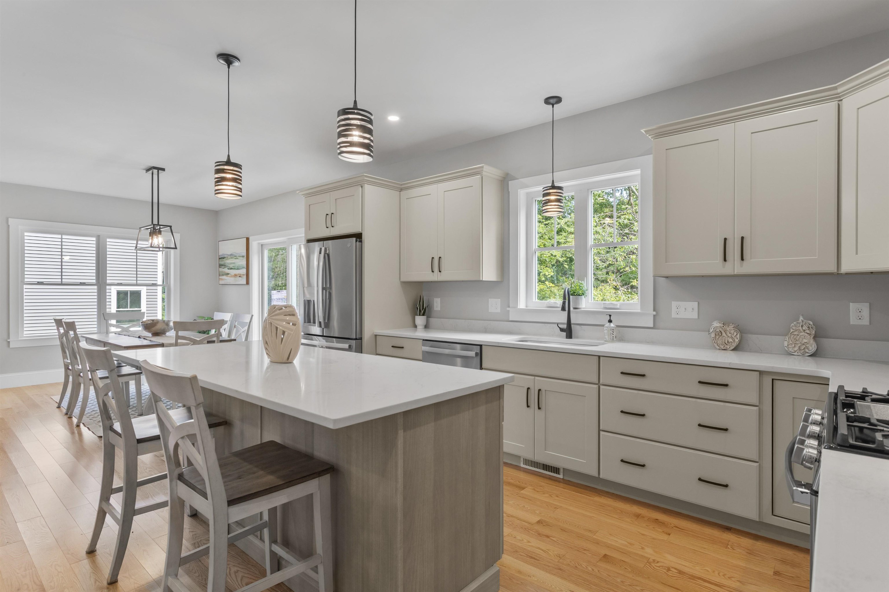 2 Navillus Way, Seabrook, NH 03874
