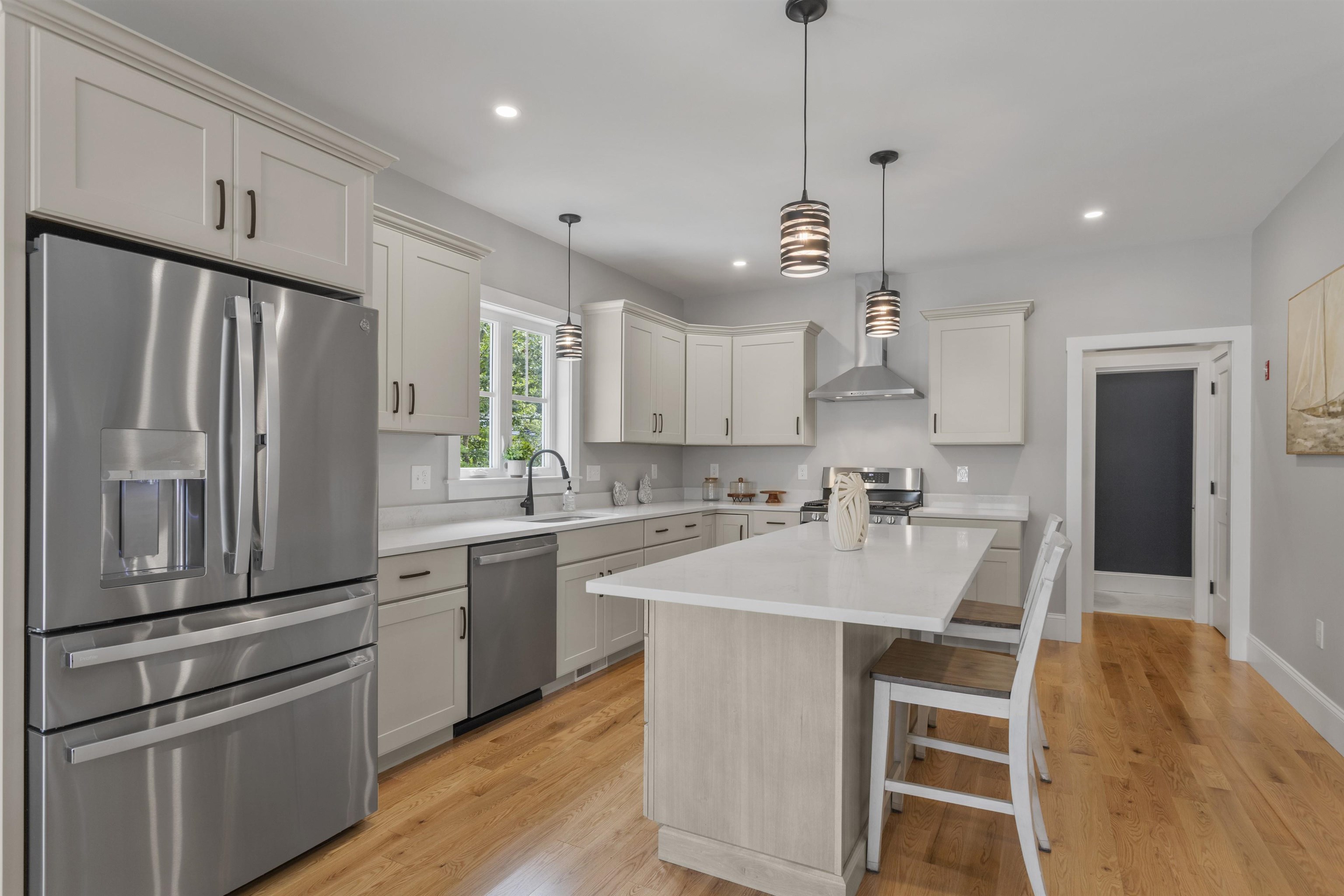 2 Navillus Way, Seabrook, NH 03874