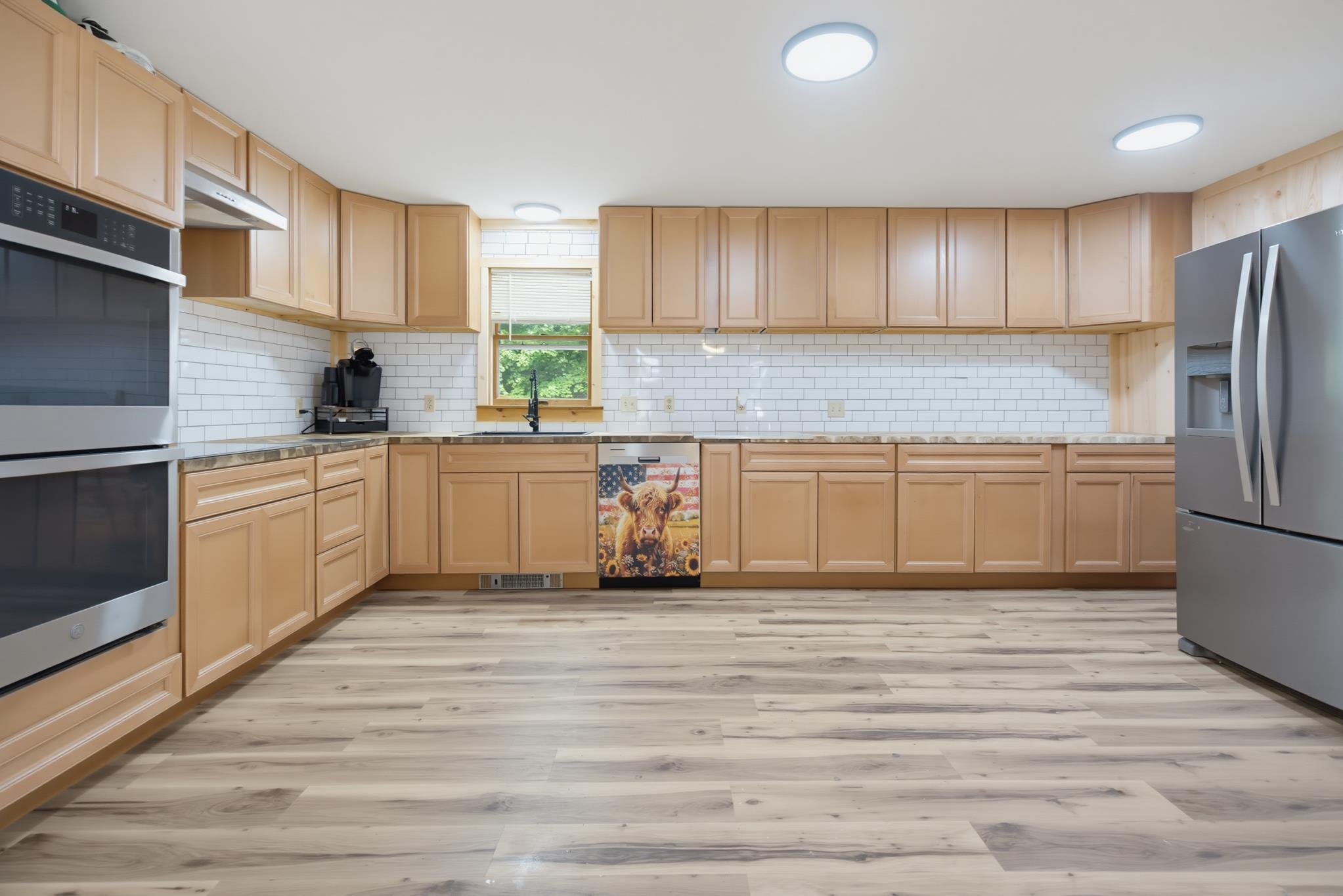 11 Highland Ave, Antrim, NH 03440