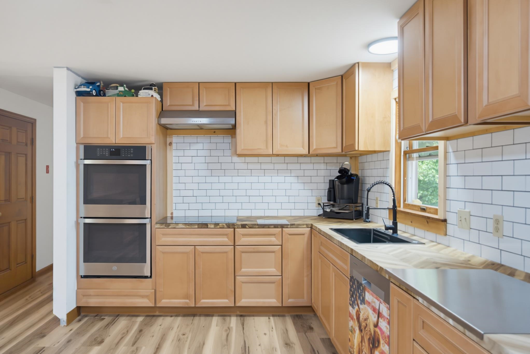 11 Highland Ave, Antrim, NH 03440