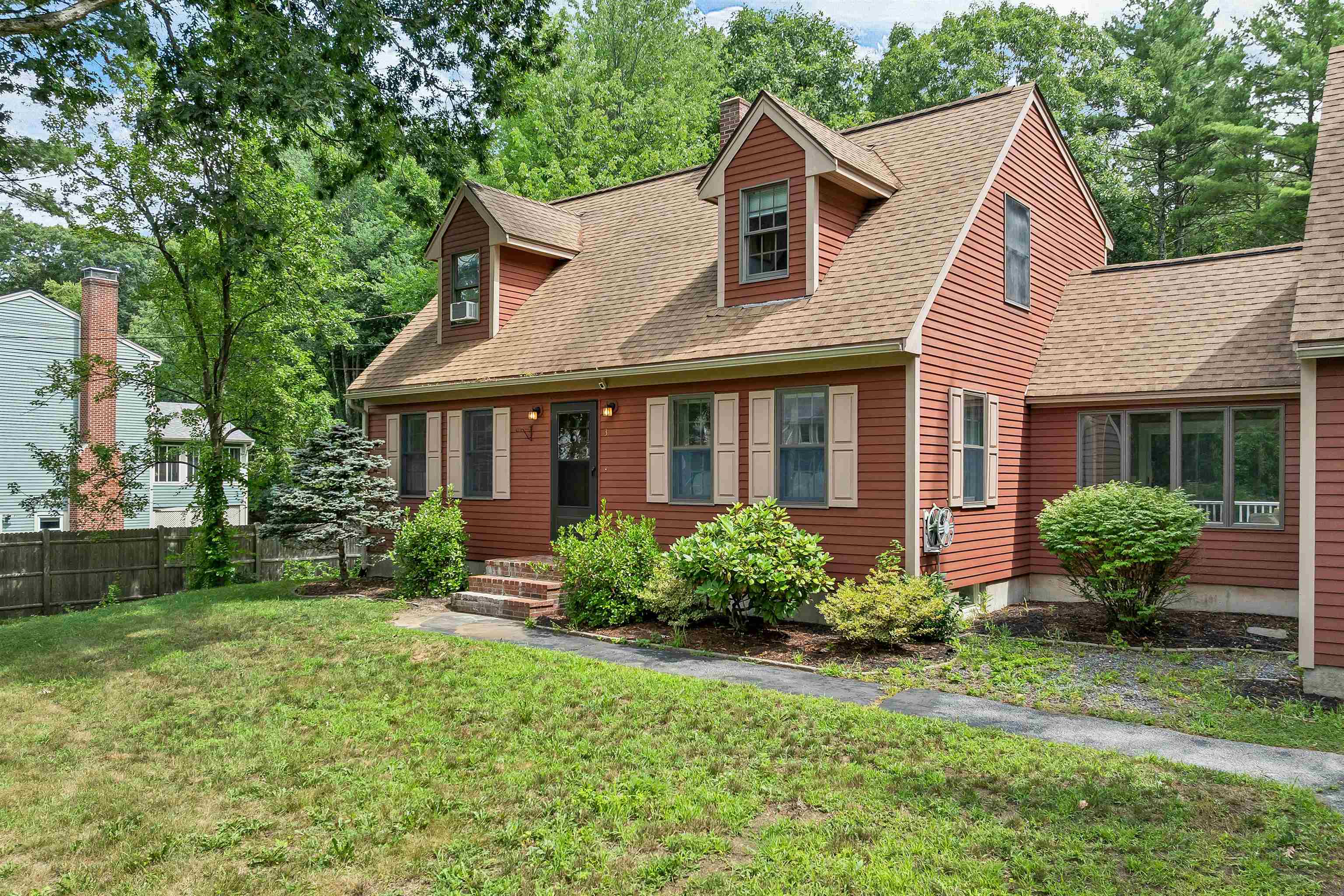 3 Francoeur Dr, Somersworth, NH 03878