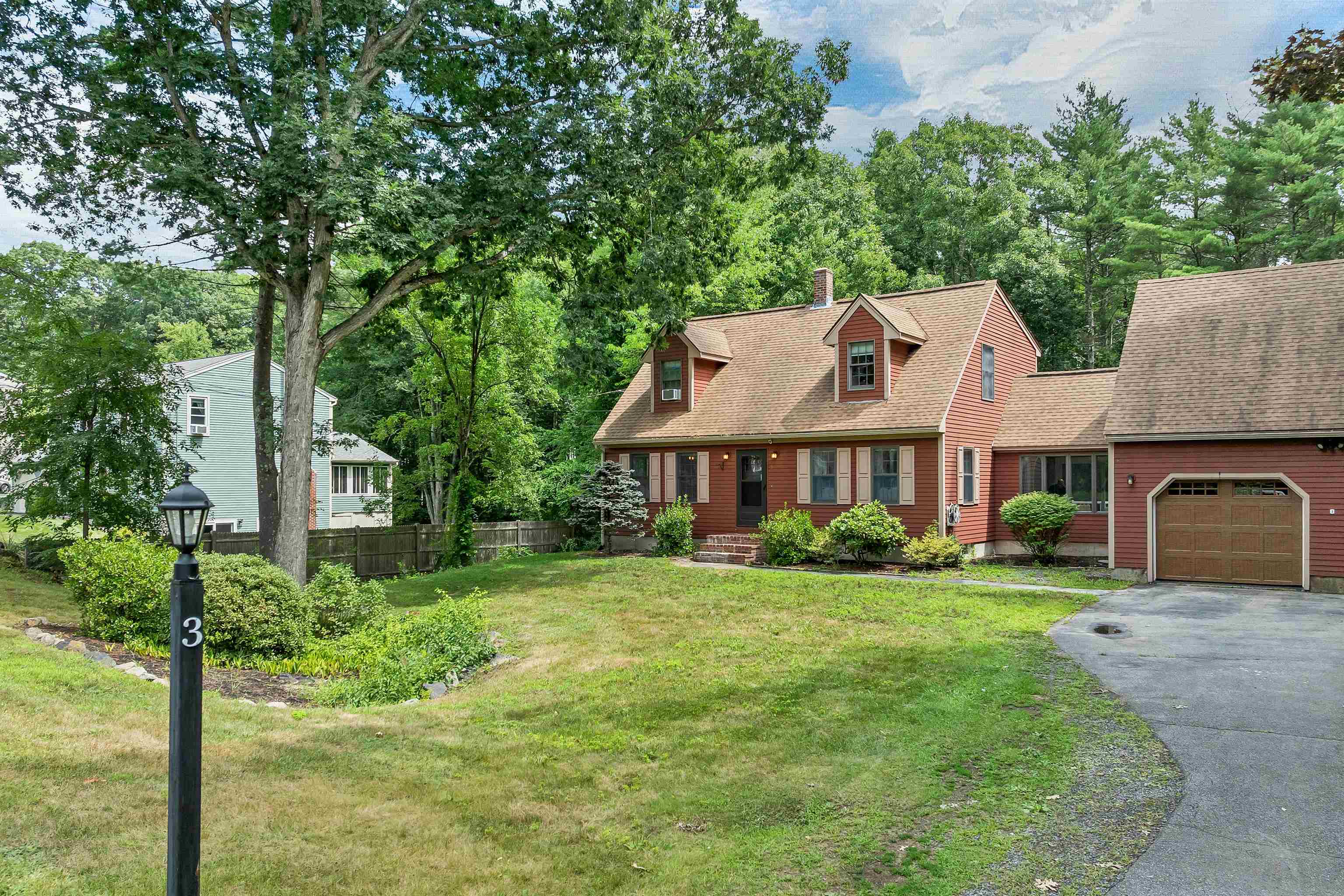 3 Francoeur Dr, Somersworth, NH 03878