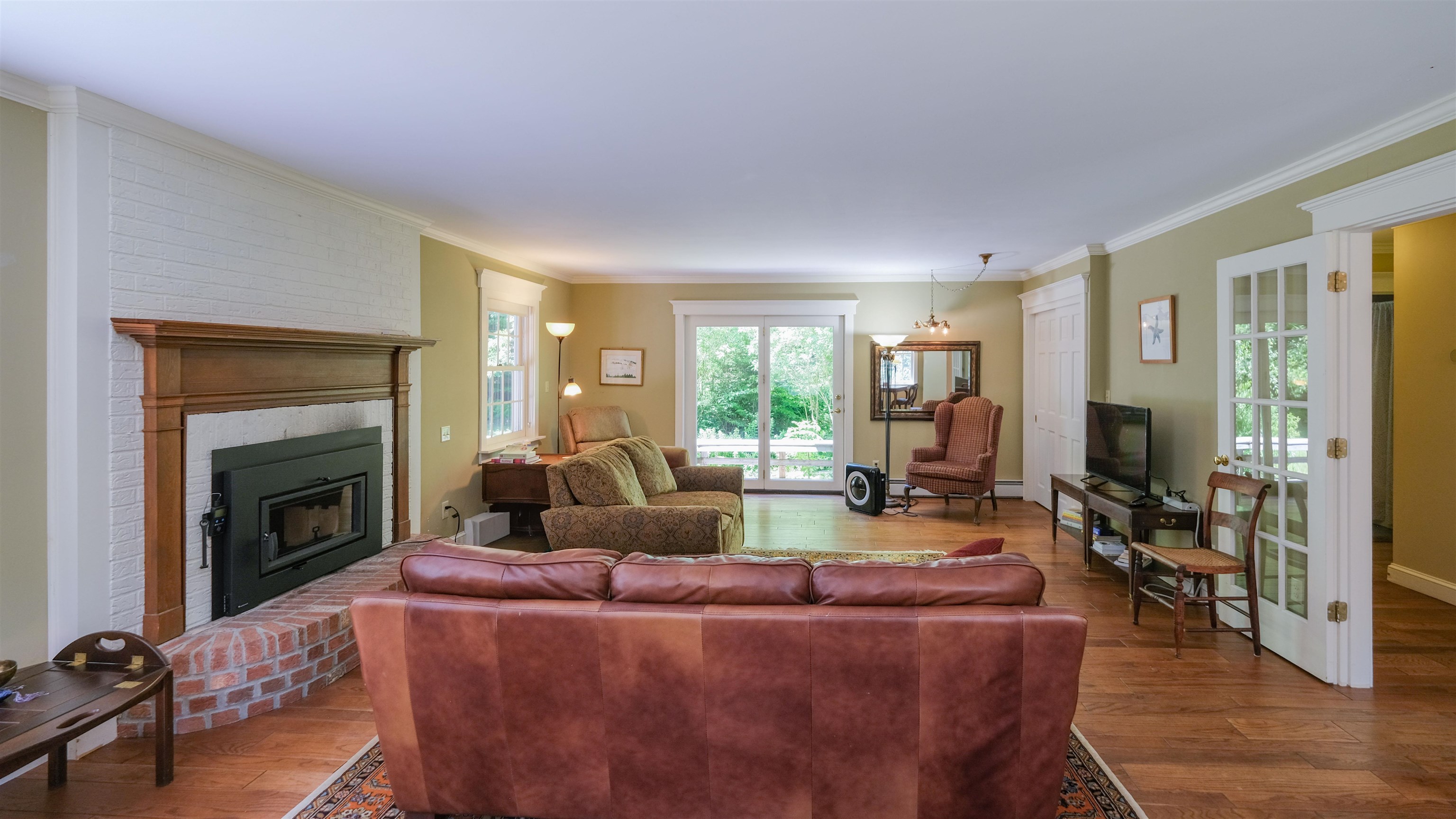 Living Room 25930374