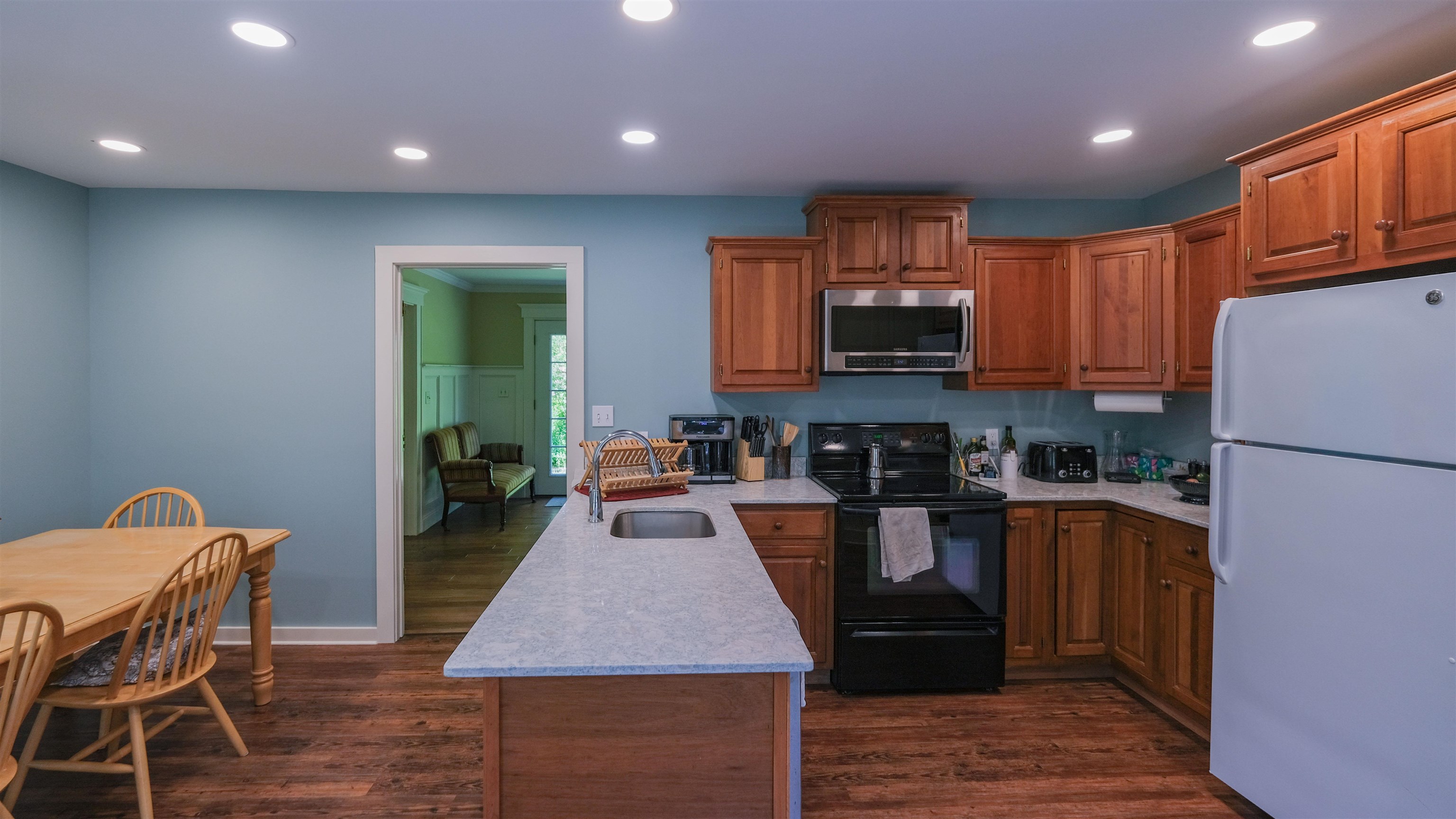 Updated Country Kitchen 25930337