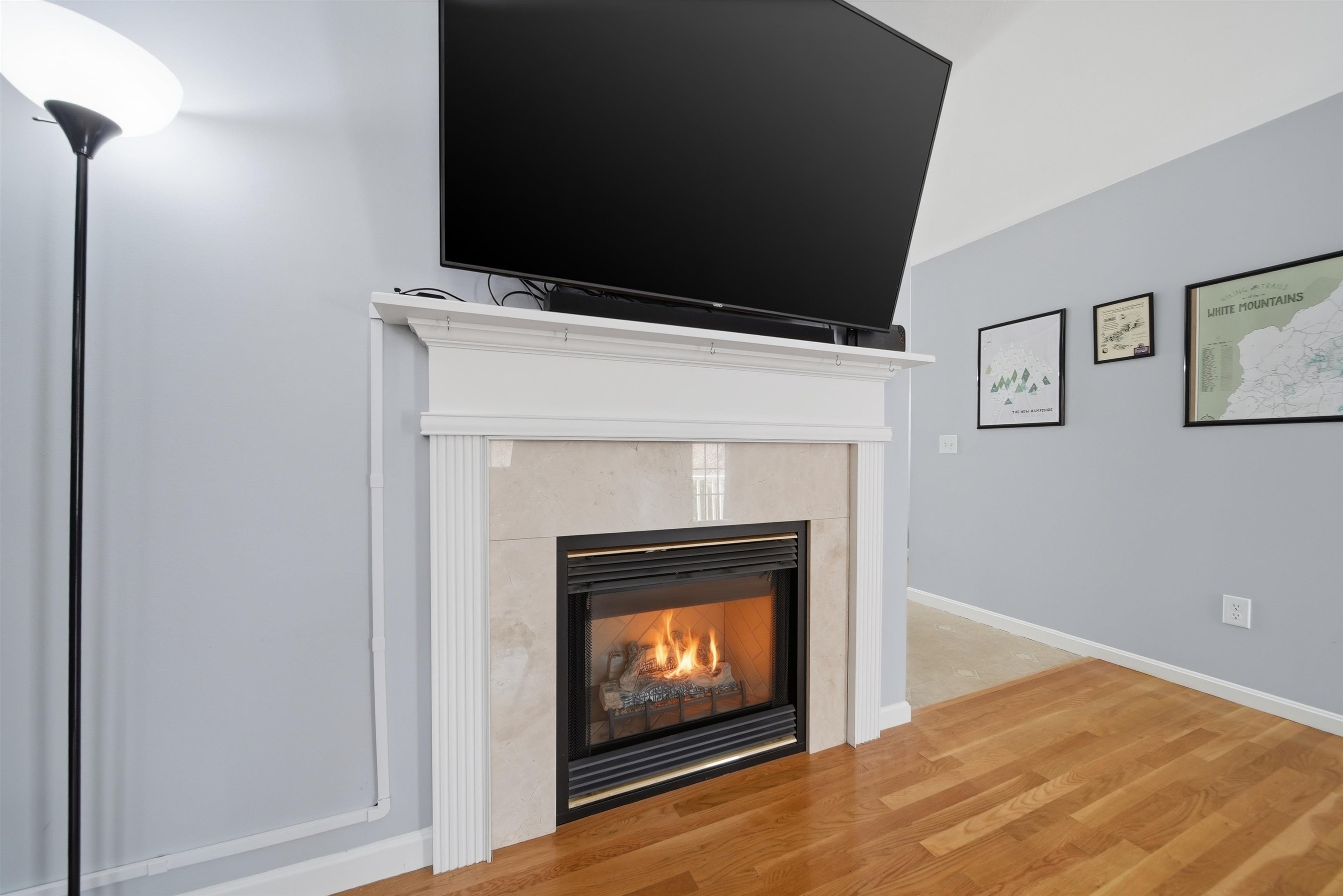 21 Mulberry Lane, Amherst, NH photo 4