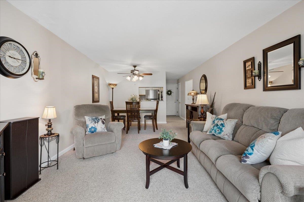 5 Timberwood Drive, Goffstown, NH photo 4