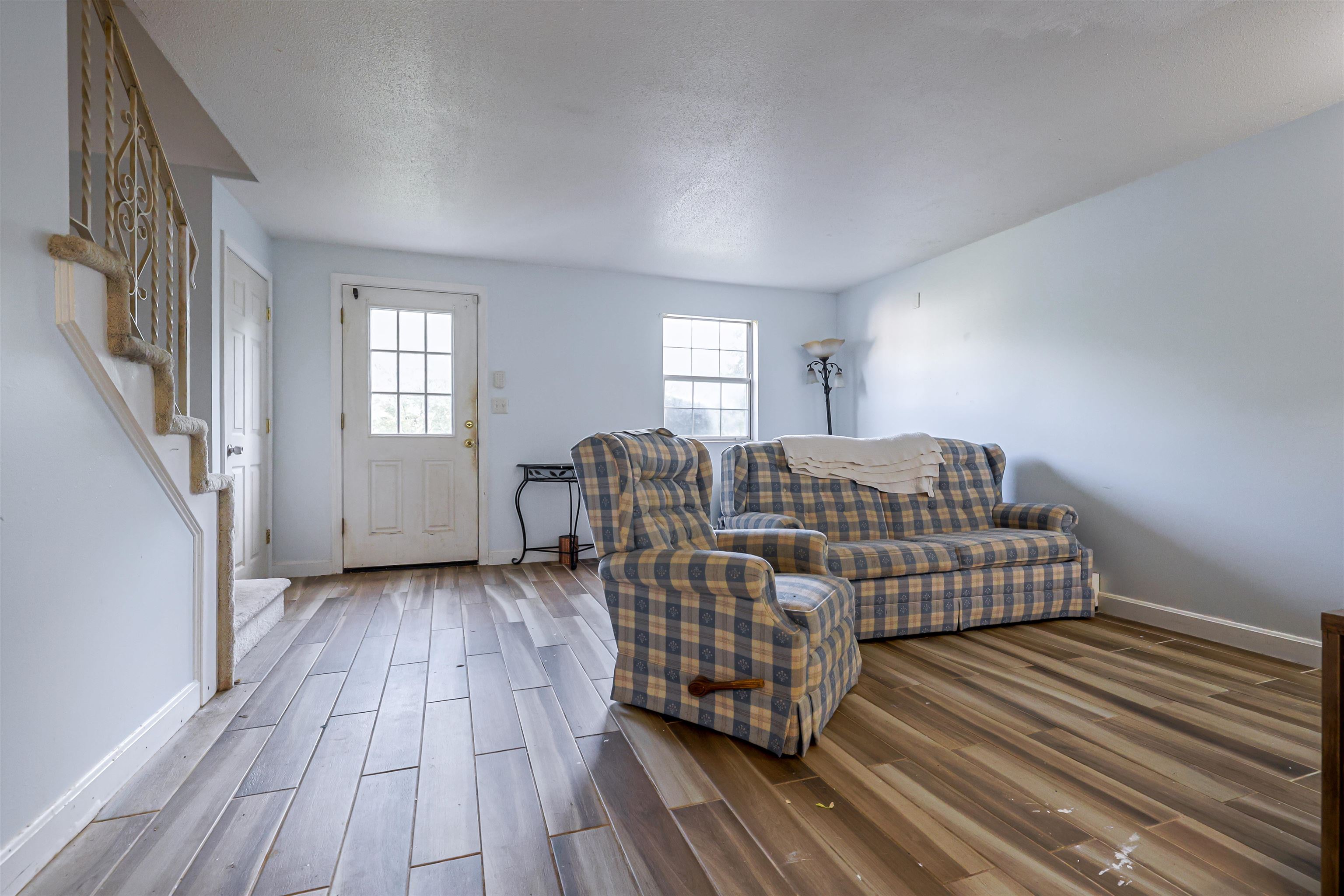7 Fieldstone Drive, Londonderry, NH photo 5