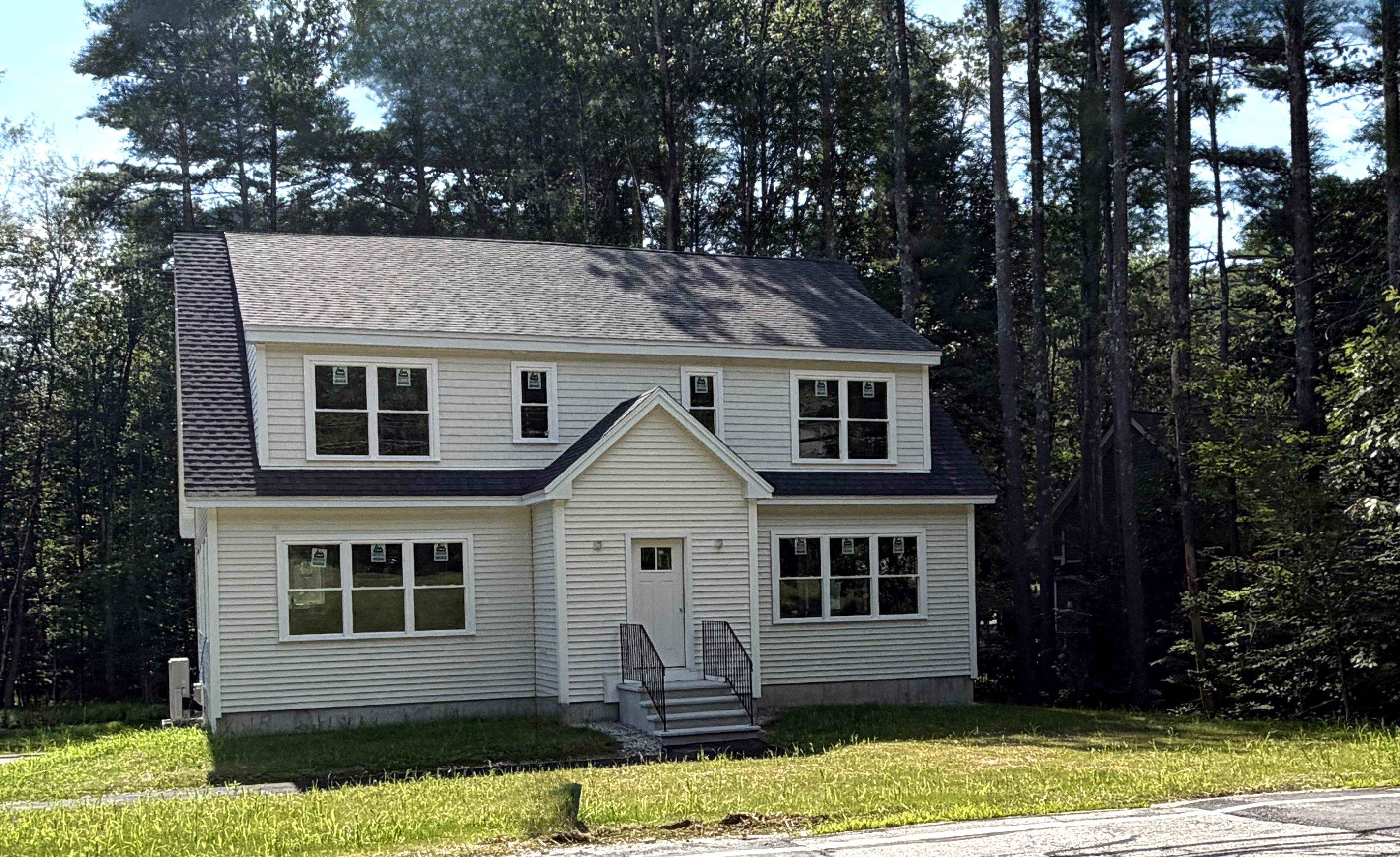 566 Sixth St #1, Dover, NH 03820